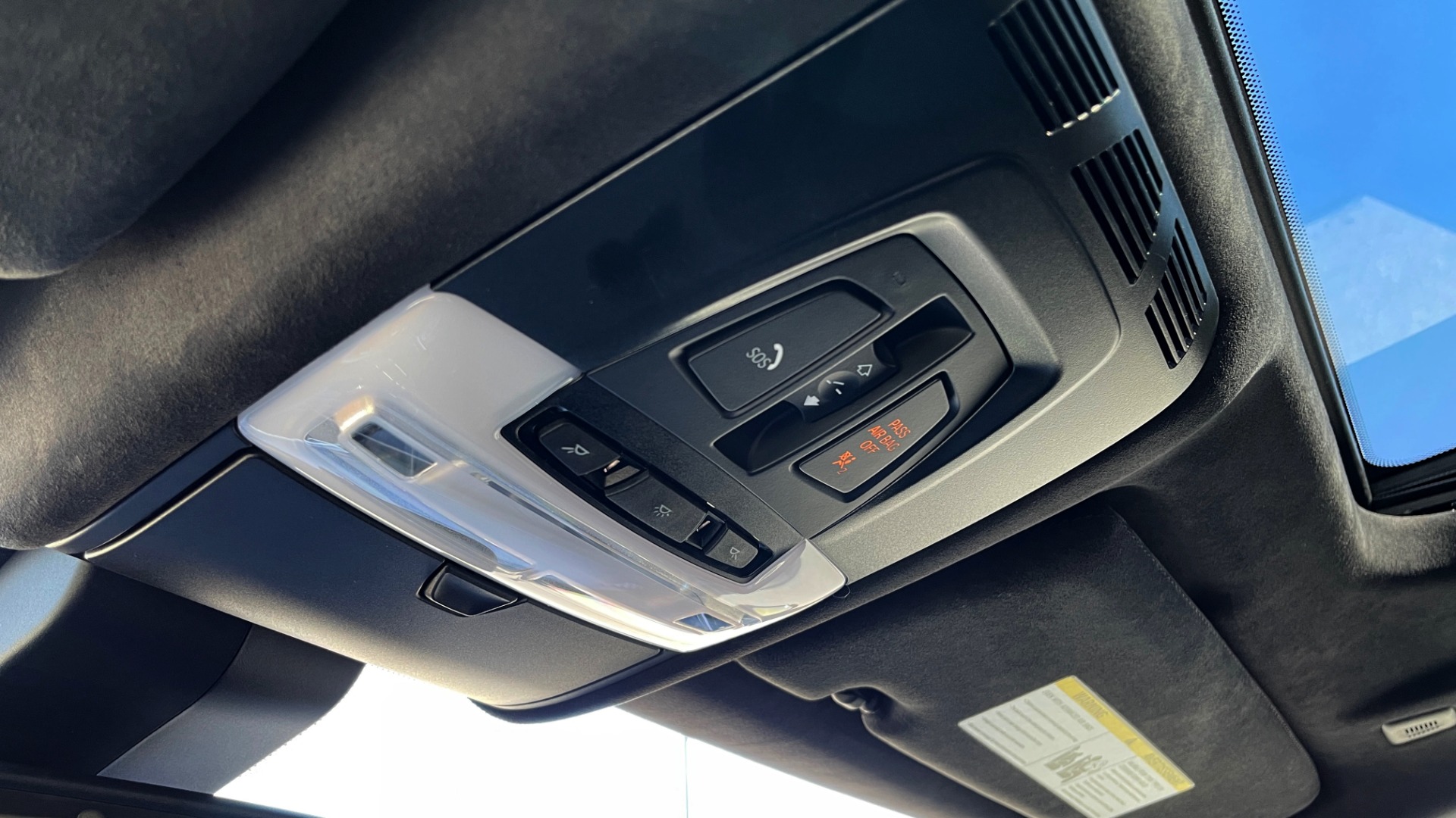 Used 2018 BMW X5 M EXECUTIVE PKG / NAV / SUNROOF / BLIND SPOT / LANE DEPART / CAMERAS for sale Sold at Formula Imports in Charlotte NC 28227 46