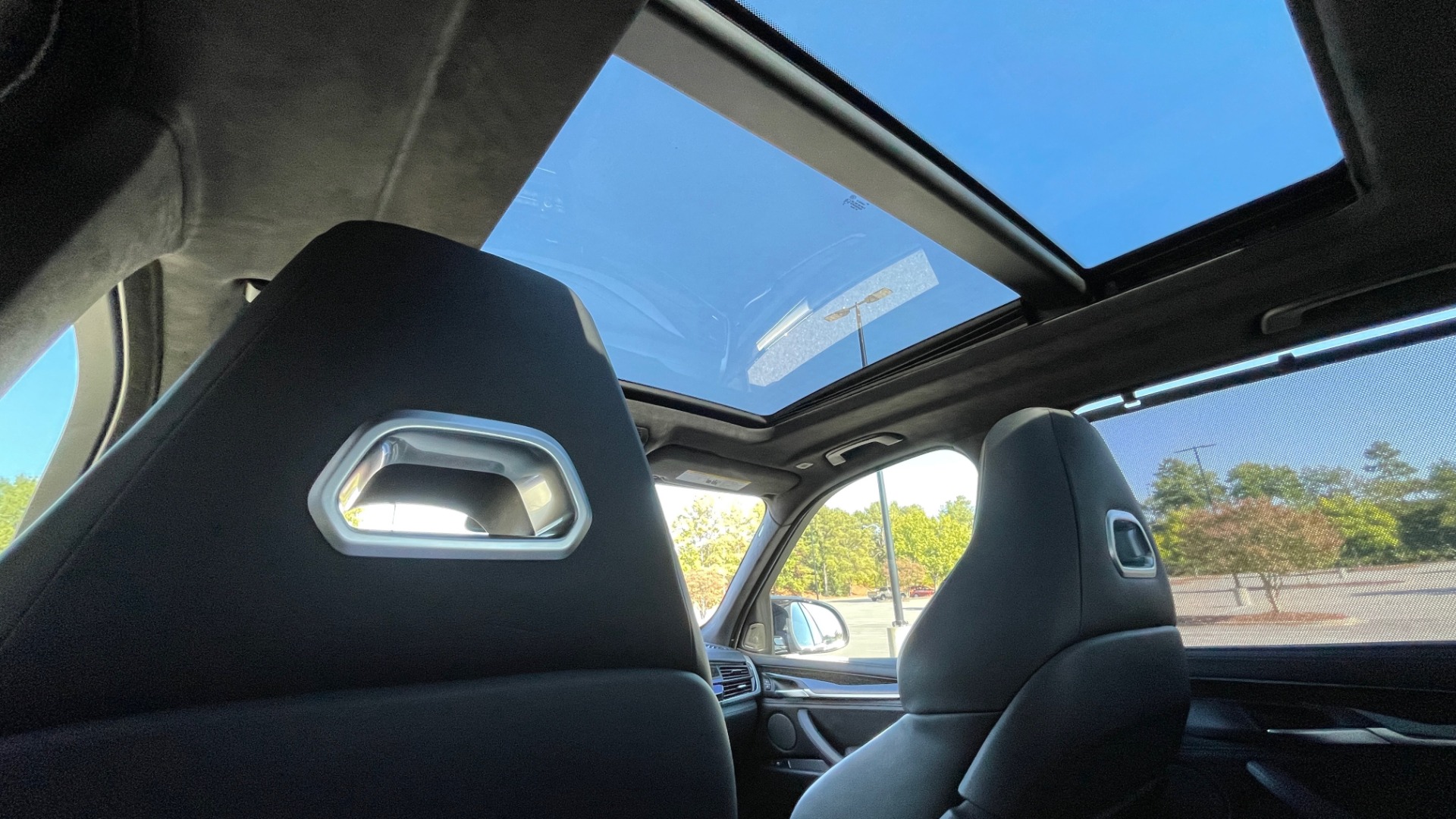 Used 2018 BMW X5 M EXECUTIVE PKG / NAV / SUNROOF / BLIND SPOT / LANE DEPART / CAMERAS for sale Sold at Formula Imports in Charlotte NC 28227 55