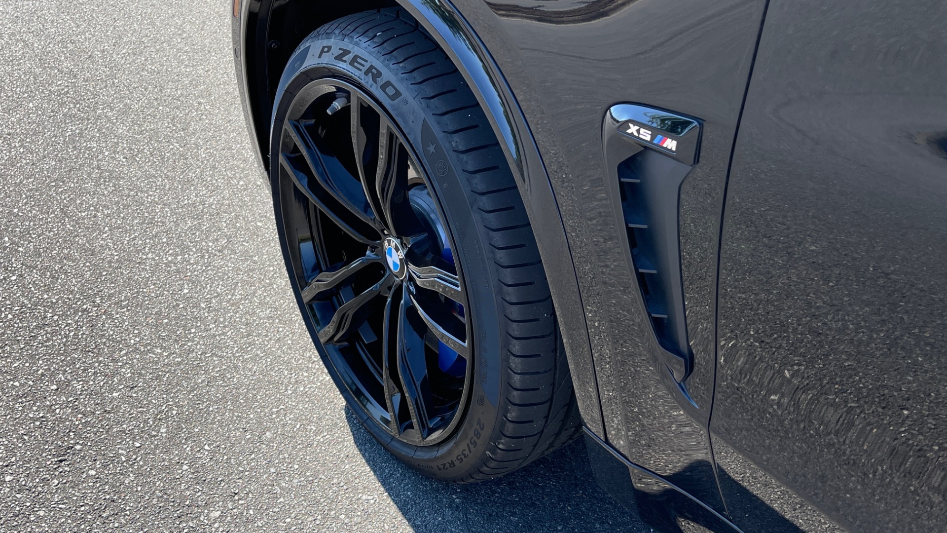Used 2018 BMW X5 M EXECUTIVE PKG / NAV / SUNROOF / BLIND SPOT / LANE DEPART / CAMERAS for sale Sold at Formula Imports in Charlotte NC 28227 6
