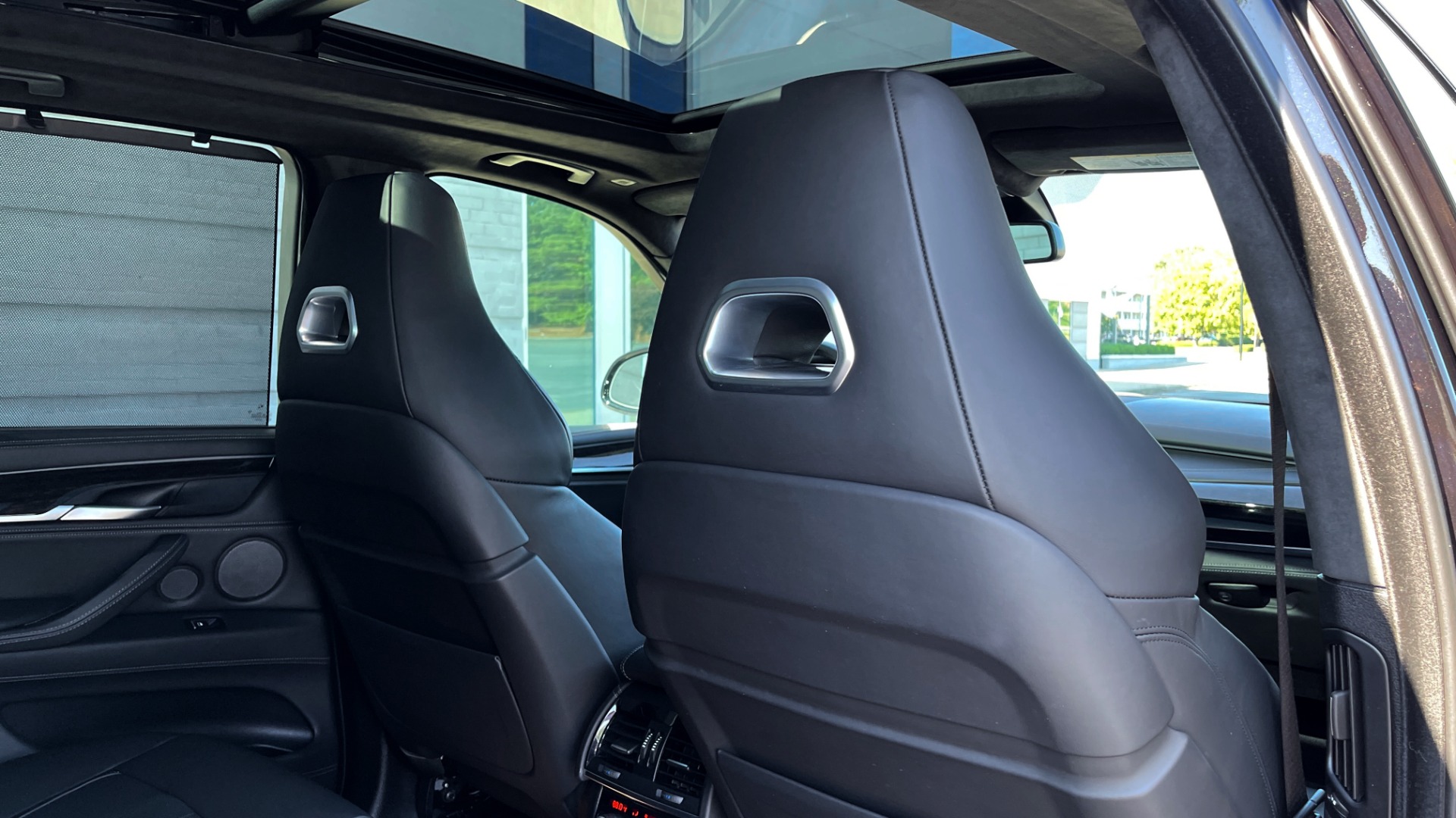 Used 2018 BMW X5 M EXECUTIVE PKG / NAV / SUNROOF / BLIND SPOT / LANE DEPART / CAMERAS for sale Sold at Formula Imports in Charlotte NC 28227 60
