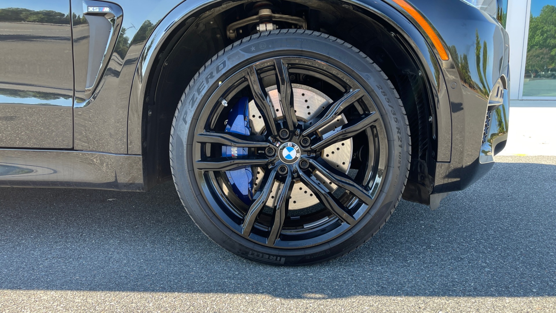 Used 2018 BMW X5 M EXECUTIVE PKG / NAV / SUNROOF / BLIND SPOT / LANE DEPART / CAMERAS for sale Sold at Formula Imports in Charlotte NC 28227 69