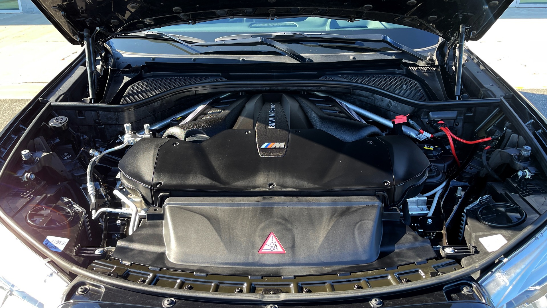Used 2018 BMW X5 M EXECUTIVE PKG / NAV / SUNROOF / BLIND SPOT / LANE DEPART / CAMERAS for sale Sold at Formula Imports in Charlotte NC 28227 8