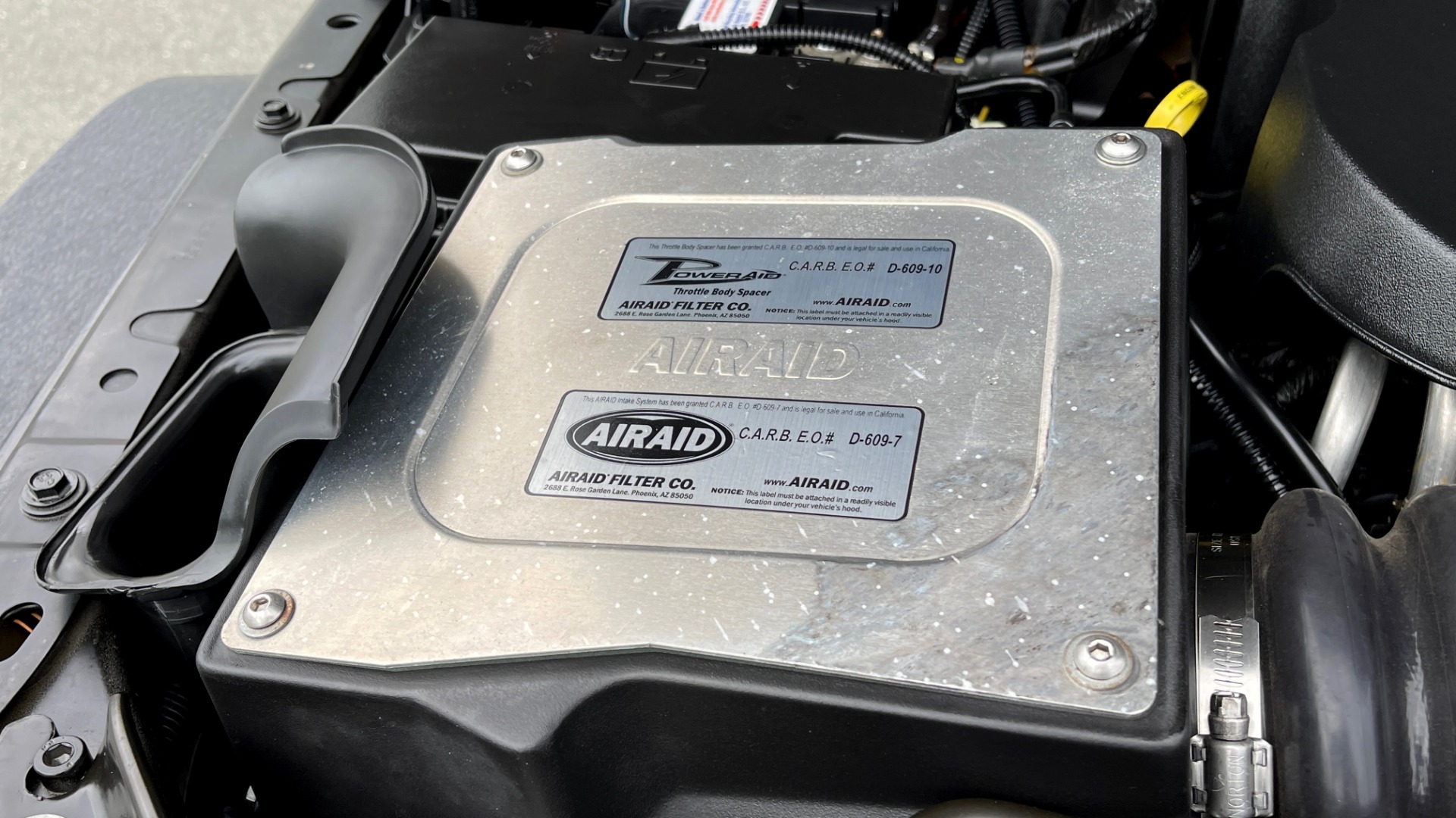 Used 2013 Jeep WRANGLER UNLIMITED RUBICON 4X4 / 3.6L V6 / 6-SPD MAN / DUAL-TOP / AIR COND for sale Sold at Formula Imports in Charlotte NC 28227 16