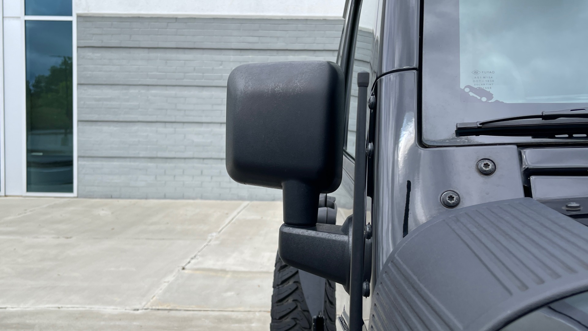 Used 2013 Jeep WRANGLER UNLIMITED RUBICON 4X4 / 3.6L V6 / 6-SPD MAN / DUAL-TOP / AIR COND for sale Sold at Formula Imports in Charlotte NC 28227 20