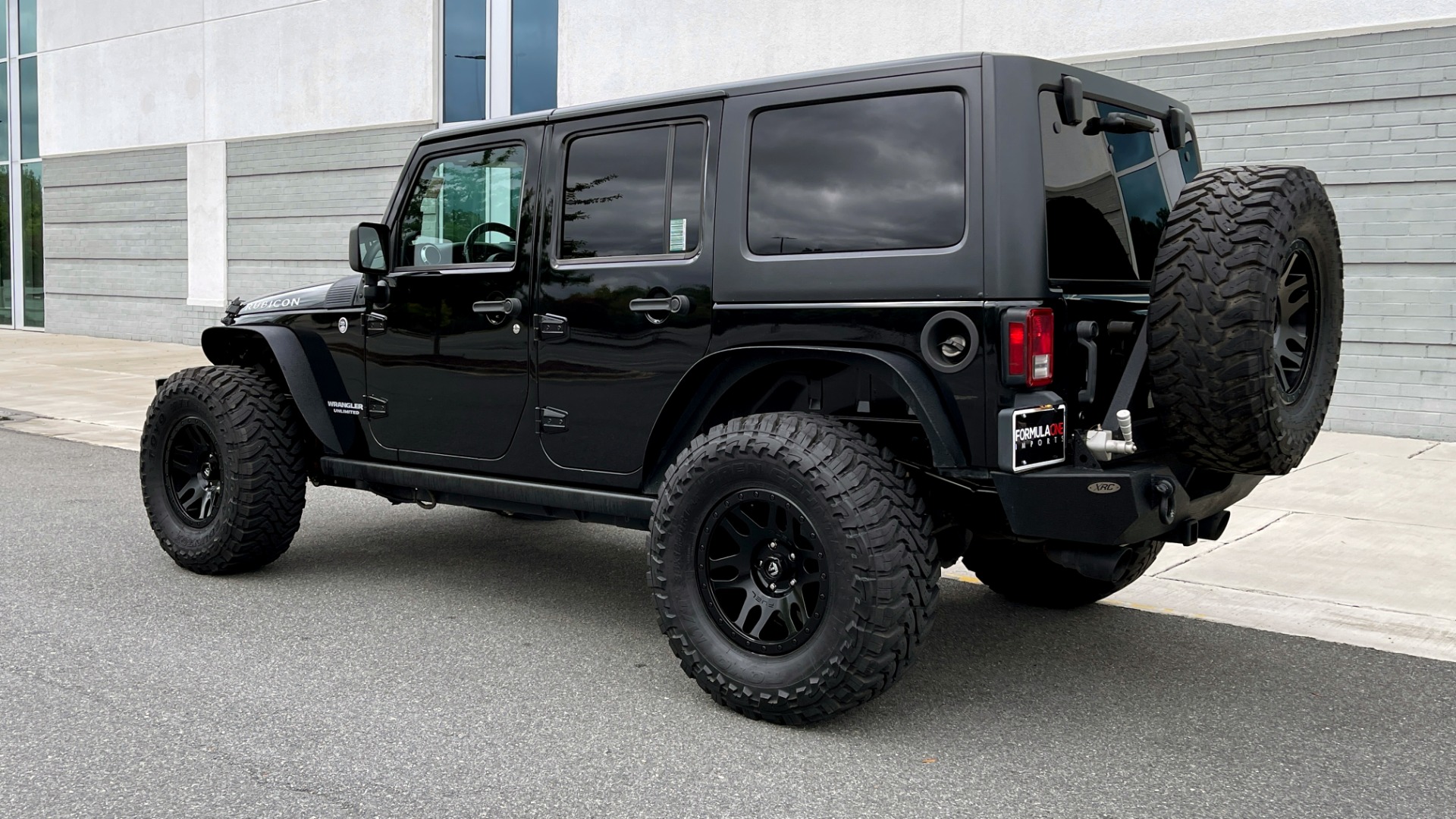 Used 2013 Jeep WRANGLER UNLIMITED RUBICON 4X4 / 3.6L V6 / 6-SPD MAN / DUAL-TOP / AIR COND for sale Sold at Formula Imports in Charlotte NC 28227 6