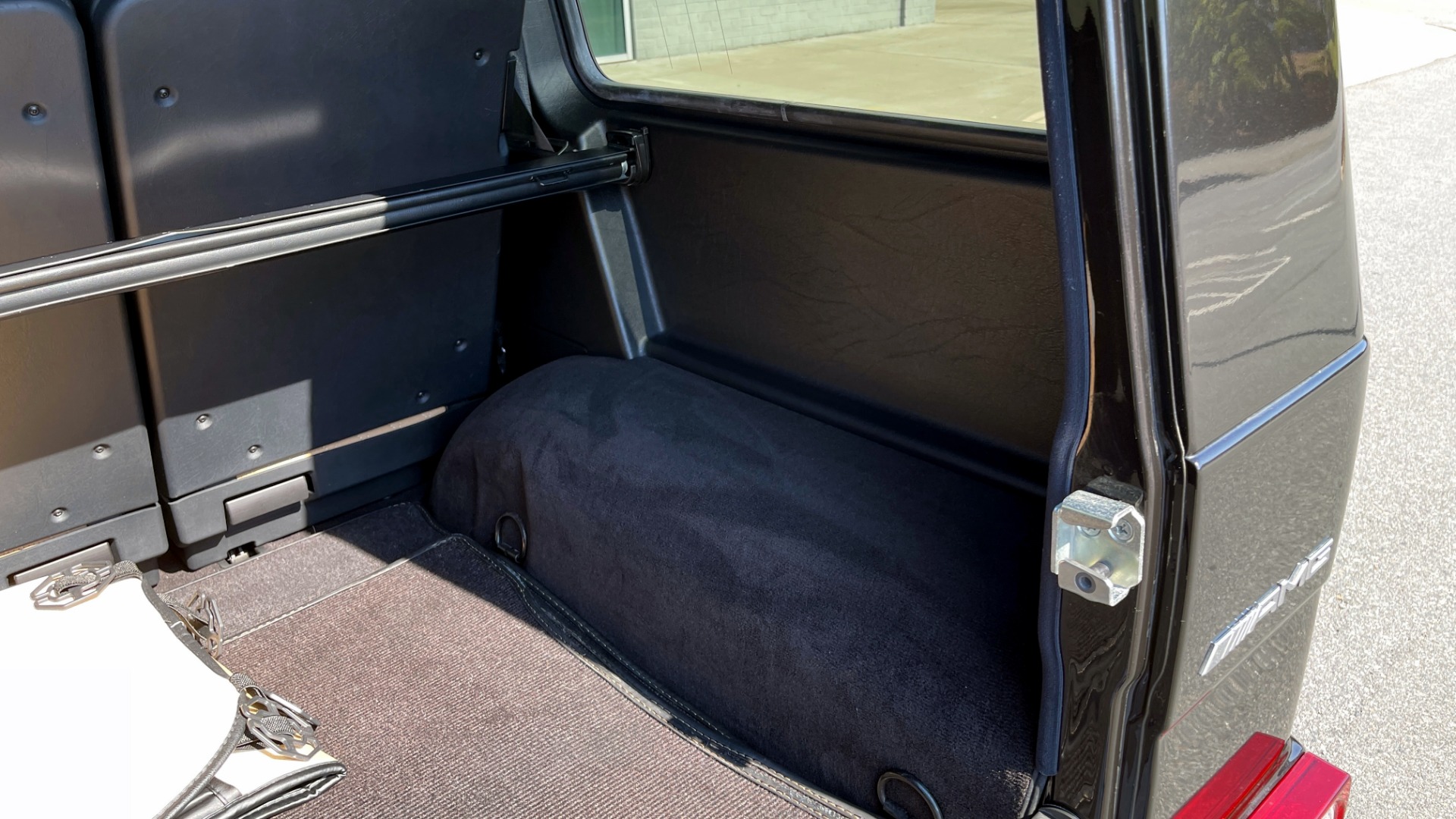 Used 2014 Mercedes-Benz G-CLASS G 63 AMG / DISGNO LEATHER / NAV / SUNROOF / REARVIEW for sale Sold at Formula Imports in Charlotte NC 28227 20