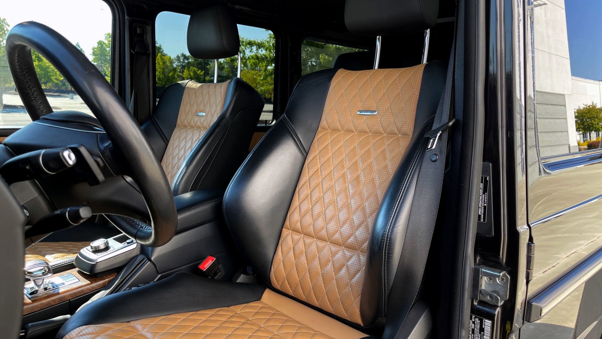 Used 2014 Mercedes-Benz G-CLASS G 63 AMG / DISGNO LEATHER / NAV / SUNROOF / REARVIEW for sale Sold at Formula Imports in Charlotte NC 28227 28