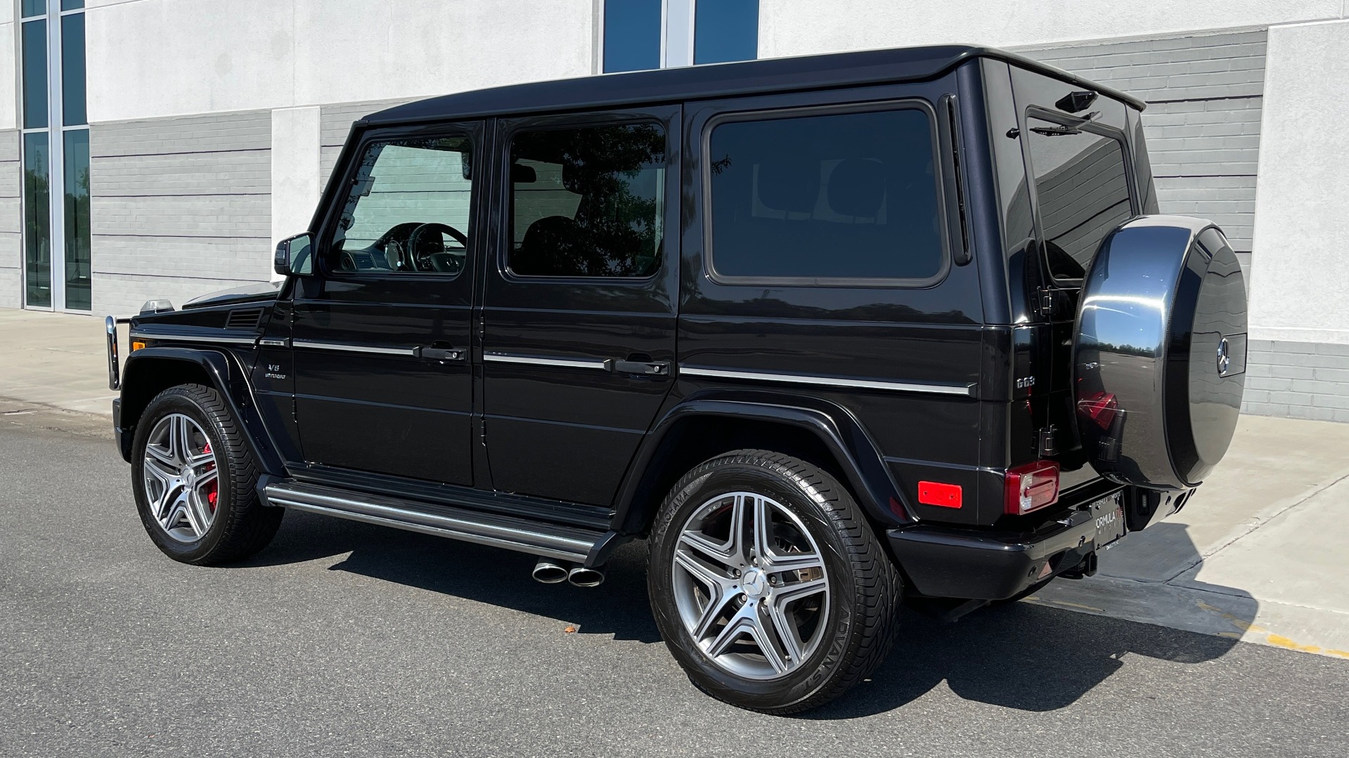 Used 2014 Mercedes-Benz G-CLASS G 63 AMG / DISGNO LEATHER / NAV / SUNROOF / REARVIEW for sale Sold at Formula Imports in Charlotte NC 28227 4
