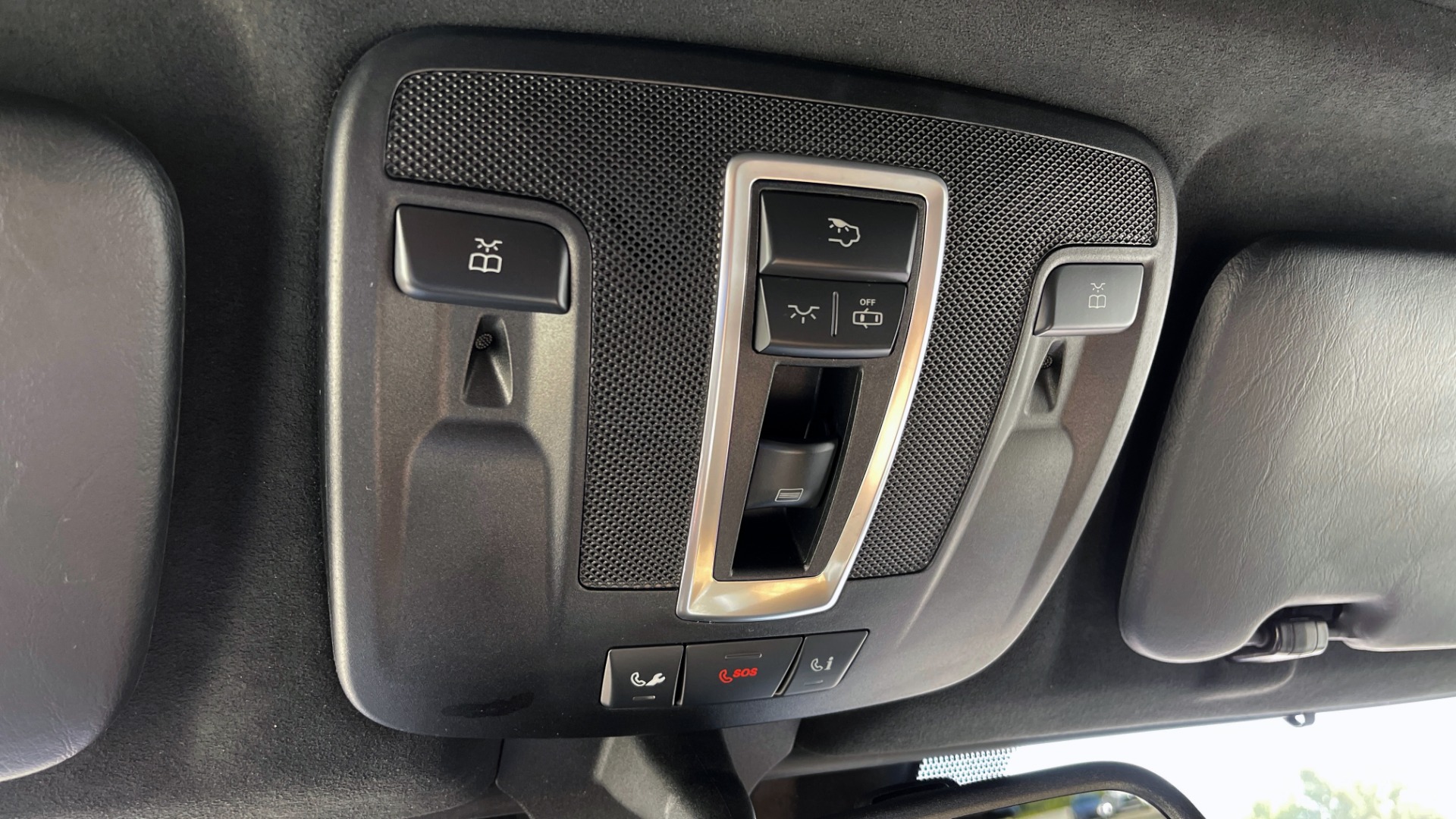 Used 2014 Mercedes-Benz G-CLASS G 63 AMG / DISGNO LEATHER / NAV / SUNROOF / REARVIEW for sale Sold at Formula Imports in Charlotte NC 28227 42