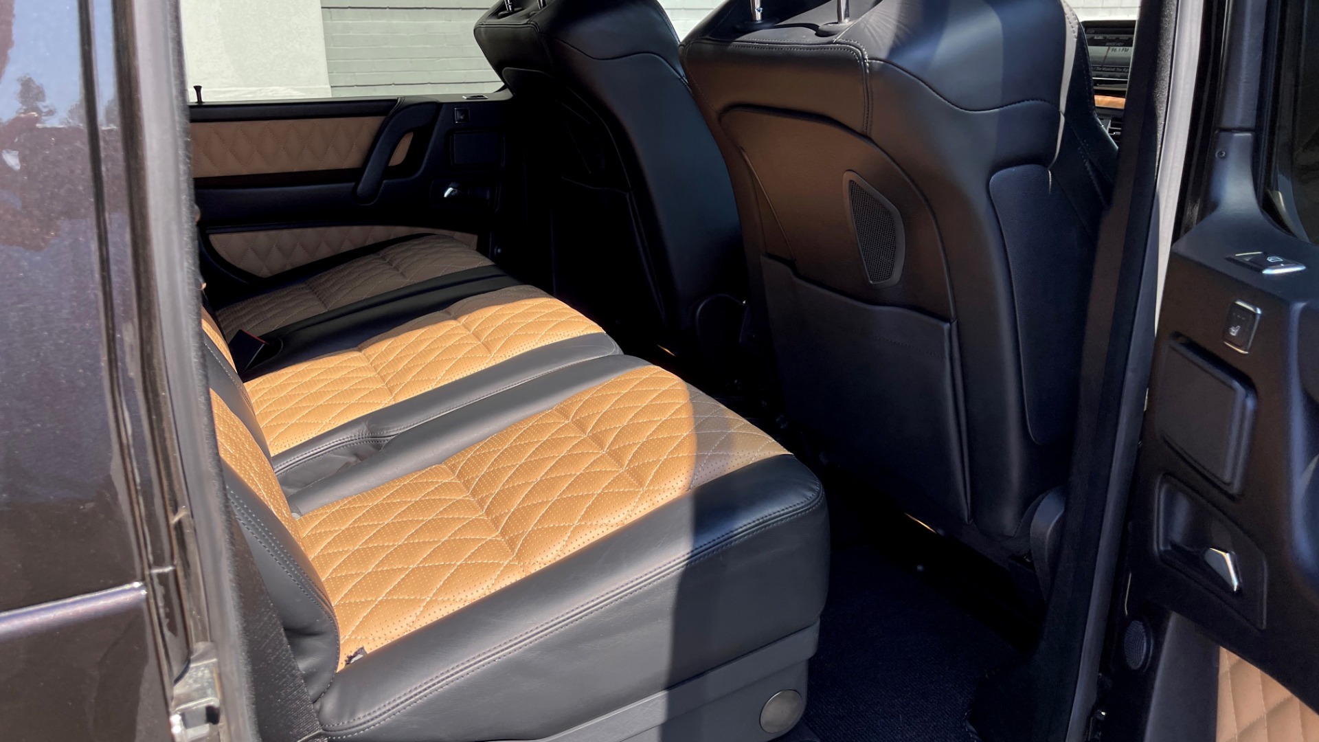 Used 2014 Mercedes-Benz G-CLASS G 63 AMG / DISGNO LEATHER / NAV / SUNROOF / REARVIEW for sale Sold at Formula Imports in Charlotte NC 28227 54