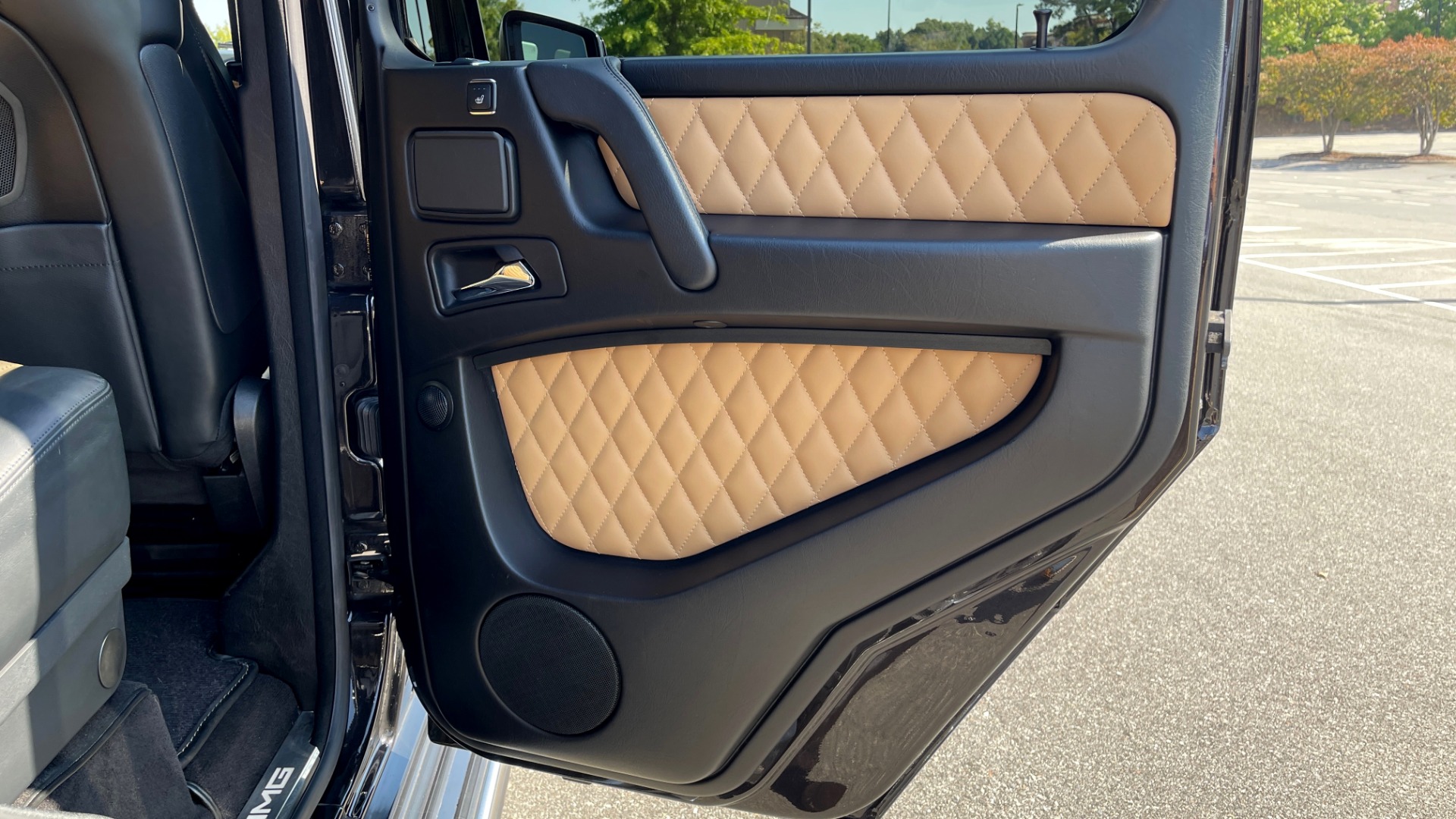 Used 2014 Mercedes-Benz G-CLASS G 63 AMG / DISGNO LEATHER / NAV / SUNROOF / REARVIEW for sale Sold at Formula Imports in Charlotte NC 28227 55