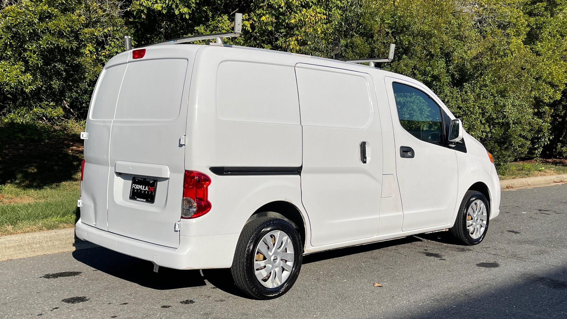 Used 2015 Nissan NV200 SV / WORK VAN / EXTERIOR APPEARANCE PKG / ROOF RACK for sale Sold at Formula Imports in Charlotte NC 28227 4