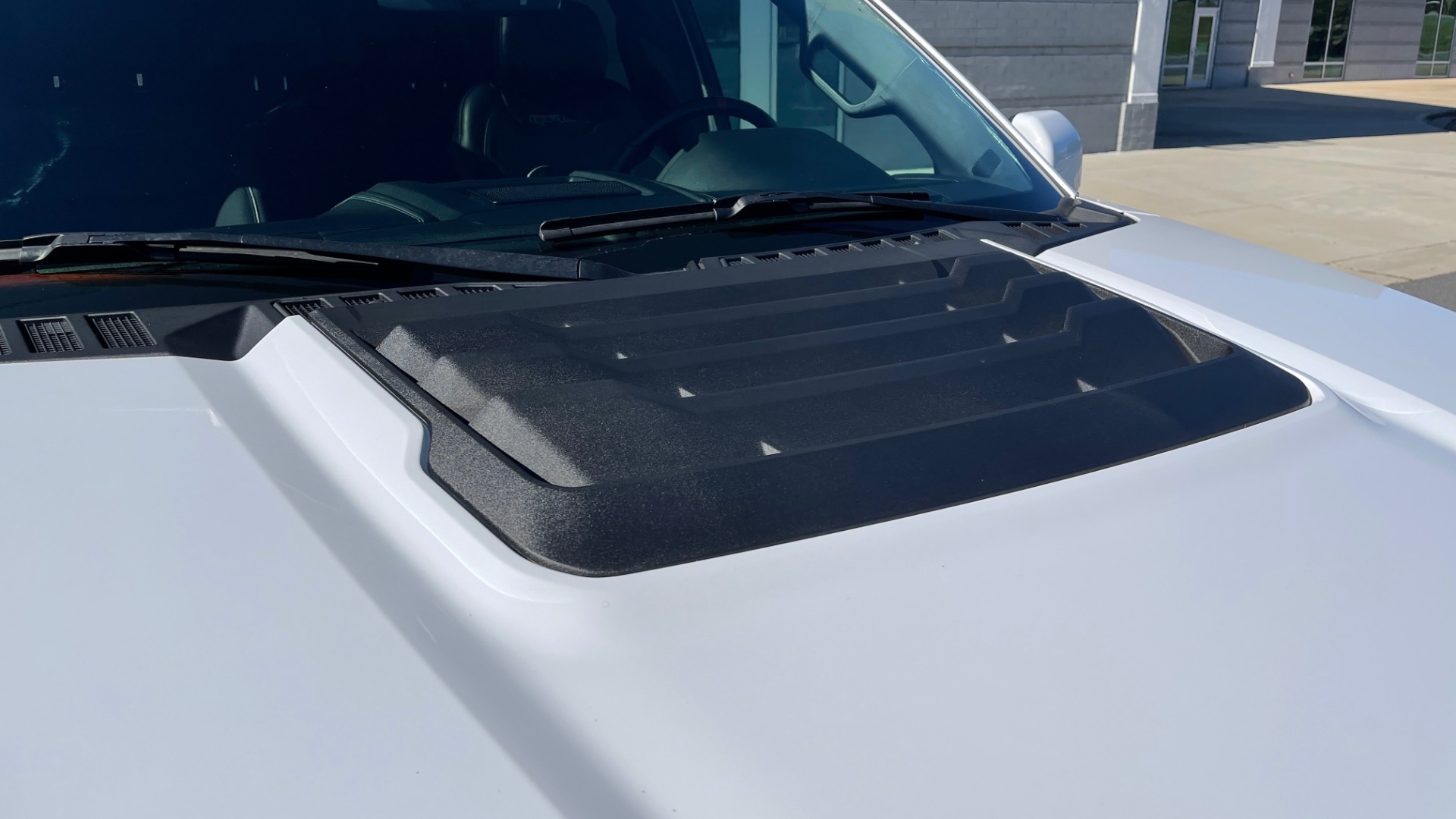 Used 2019 Ford F-150 RAPTOR 4X4 SUPERCREW / NAV / BLIS / B&O SND / REMOTE START / REARVIEW for sale Sold at Formula Imports in Charlotte NC 28227 16