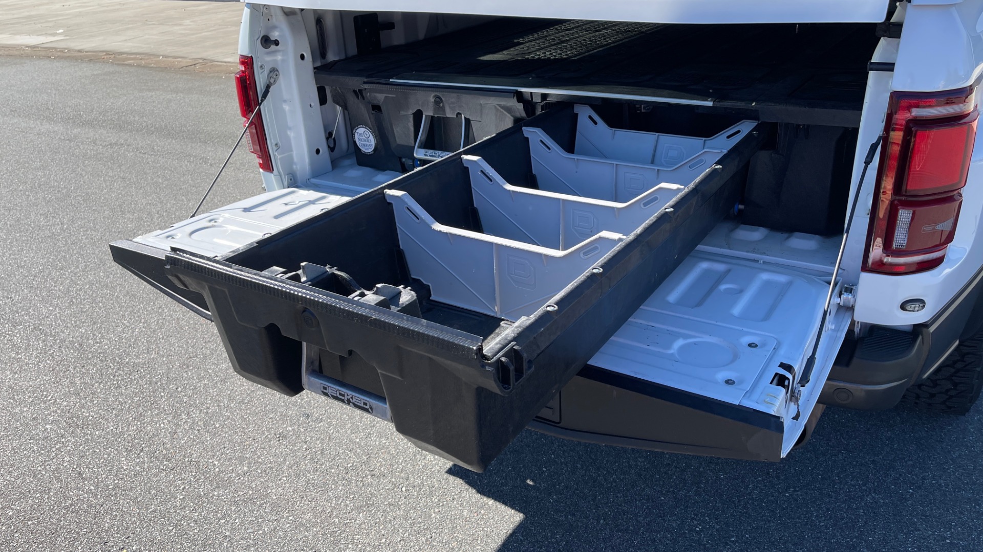 Used 2019 Ford F-150 RAPTOR 4X4 SUPERCREW / NAV / BLIS / B&O SND / REMOTE START / REARVIEW for sale Sold at Formula Imports in Charlotte NC 28227 27