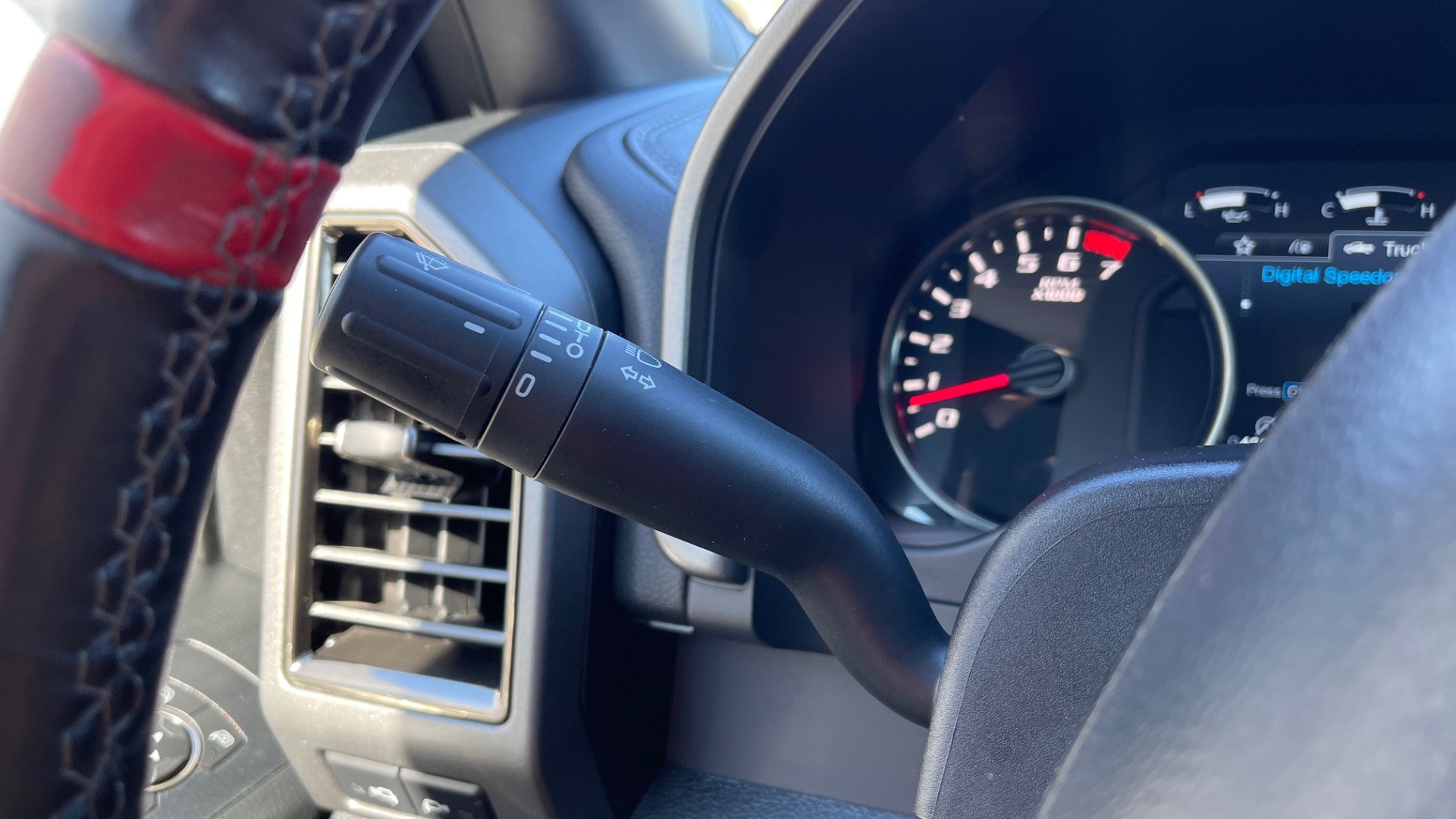 Used 2019 Ford F-150 RAPTOR 4X4 SUPERCREW / NAV / BLIS / B&O SND / REMOTE START / REARVIEW for sale Sold at Formula Imports in Charlotte NC 28227 46