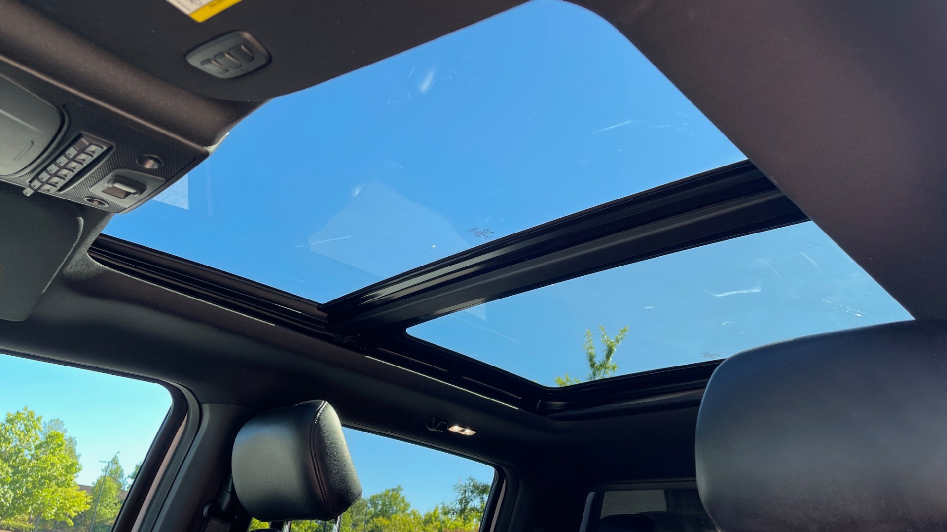 Used 2019 Ford F-150 RAPTOR 4X4 SUPERCREW / NAV / BLIS / B&O SND / REMOTE START / REARVIEW for sale Sold at Formula Imports in Charlotte NC 28227 47