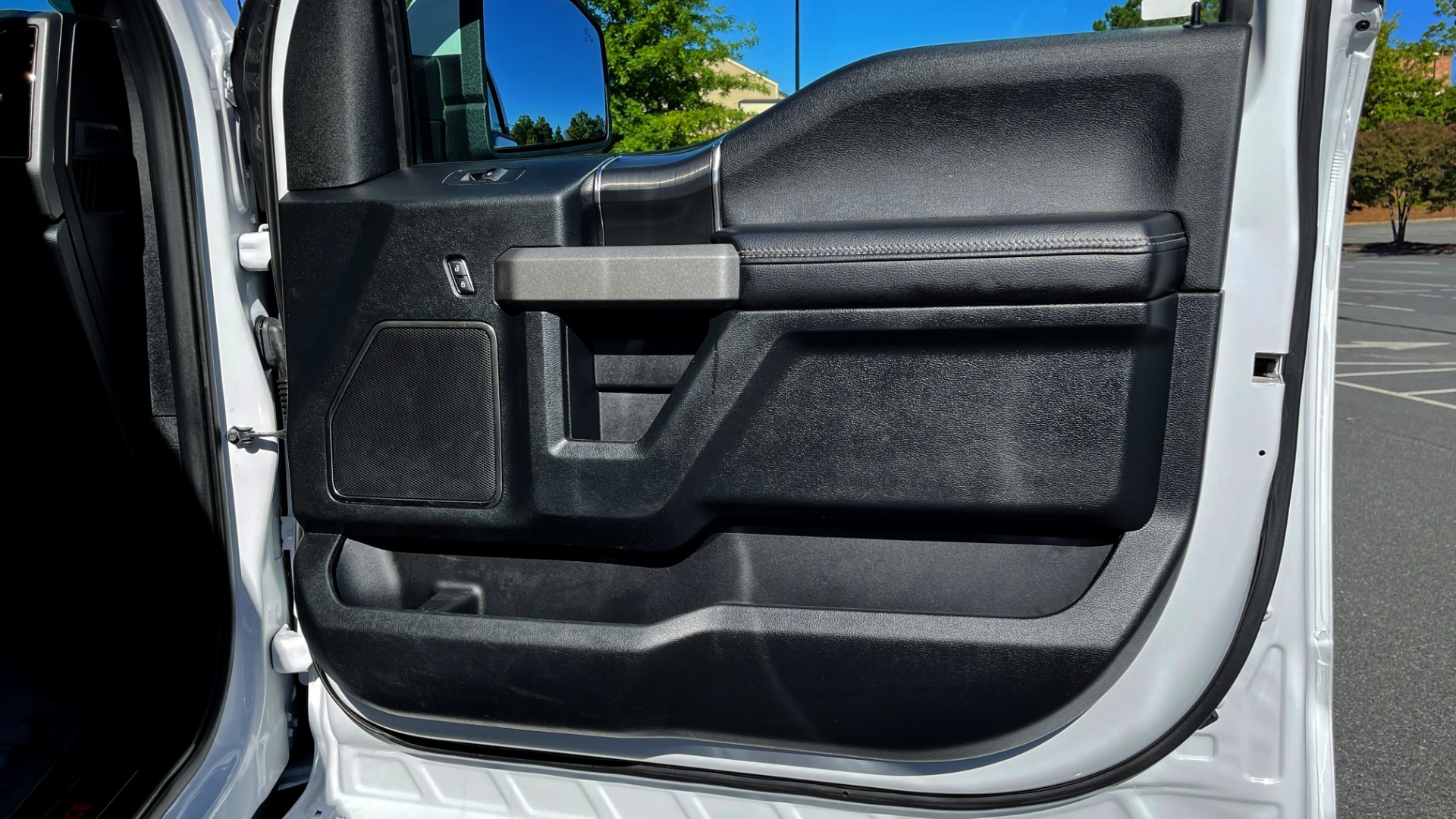 Used 2019 Ford F-150 RAPTOR 4X4 SUPERCREW / NAV / BLIS / B&O SND / REMOTE START / REARVIEW for sale Sold at Formula Imports in Charlotte NC 28227 67