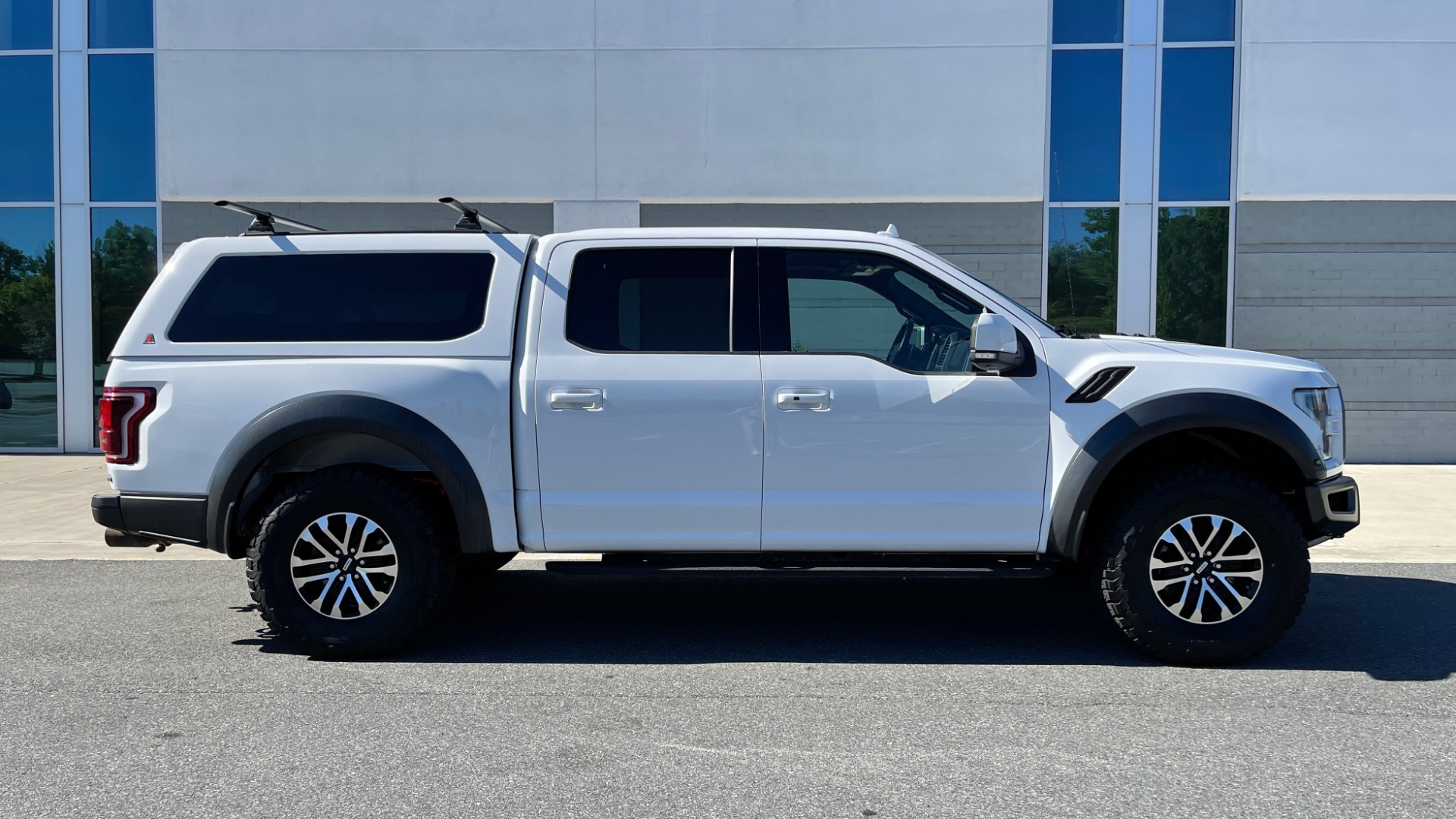Used 2019 Ford F-150 RAPTOR 4X4 SUPERCREW / NAV / BLIS / B&O SND / REMOTE START / REARVIEW for sale Sold at Formula Imports in Charlotte NC 28227 7