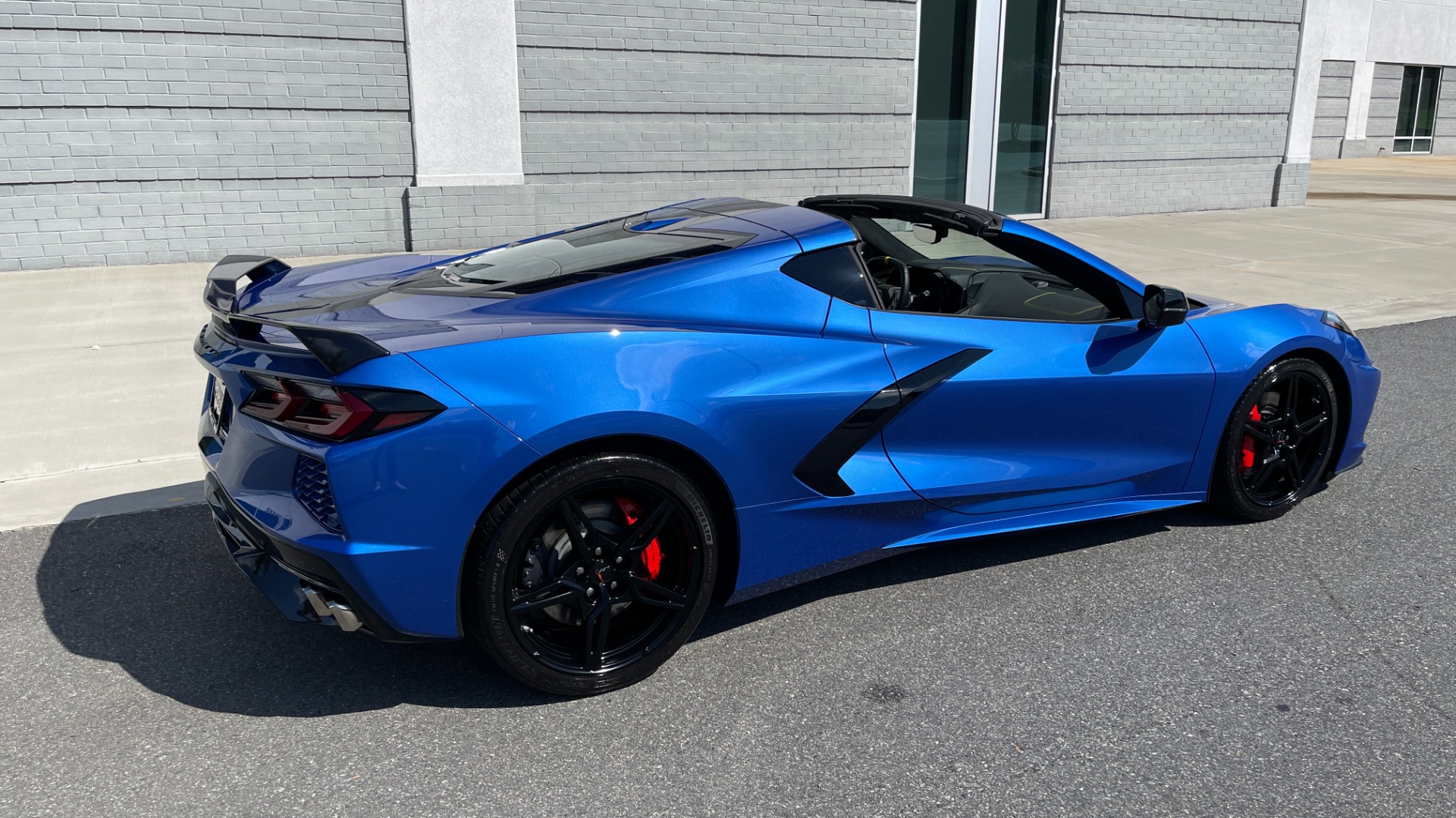 Used 2021 Chevrolet Corvette 3LT / Z51 SUSPENSION / FRONT LIFT / PERFORMANCE PACKAGE for sale Sold at Formula Imports in Charlotte NC 28227 16