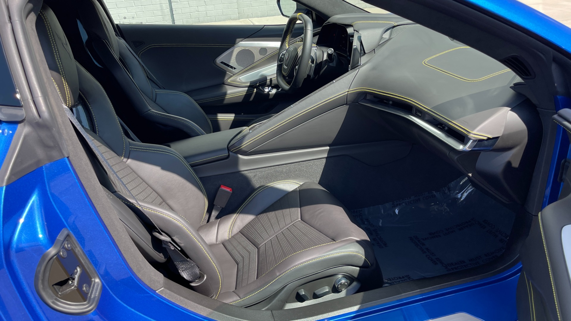 Used 2021 Chevrolet CORVETTE STINGRAY 3LT COUPE / 8-SPD / PERF PKG / NAV / BOSE / REARVIEW for sale Sold at Formula Imports in Charlotte NC 28227 43