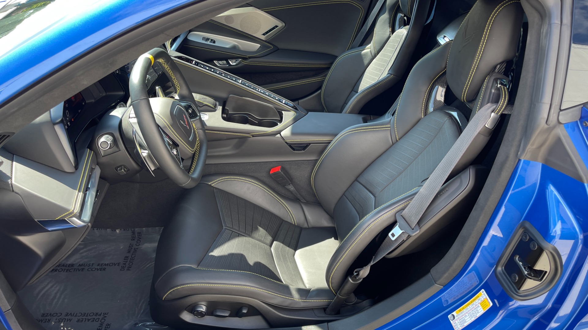 Used 2021 Chevrolet CORVETTE STINGRAY 3LT COUPE / 8-SPD / PERF PKG / NAV / BOSE / REARVIEW for sale Sold at Formula Imports in Charlotte NC 28227 8