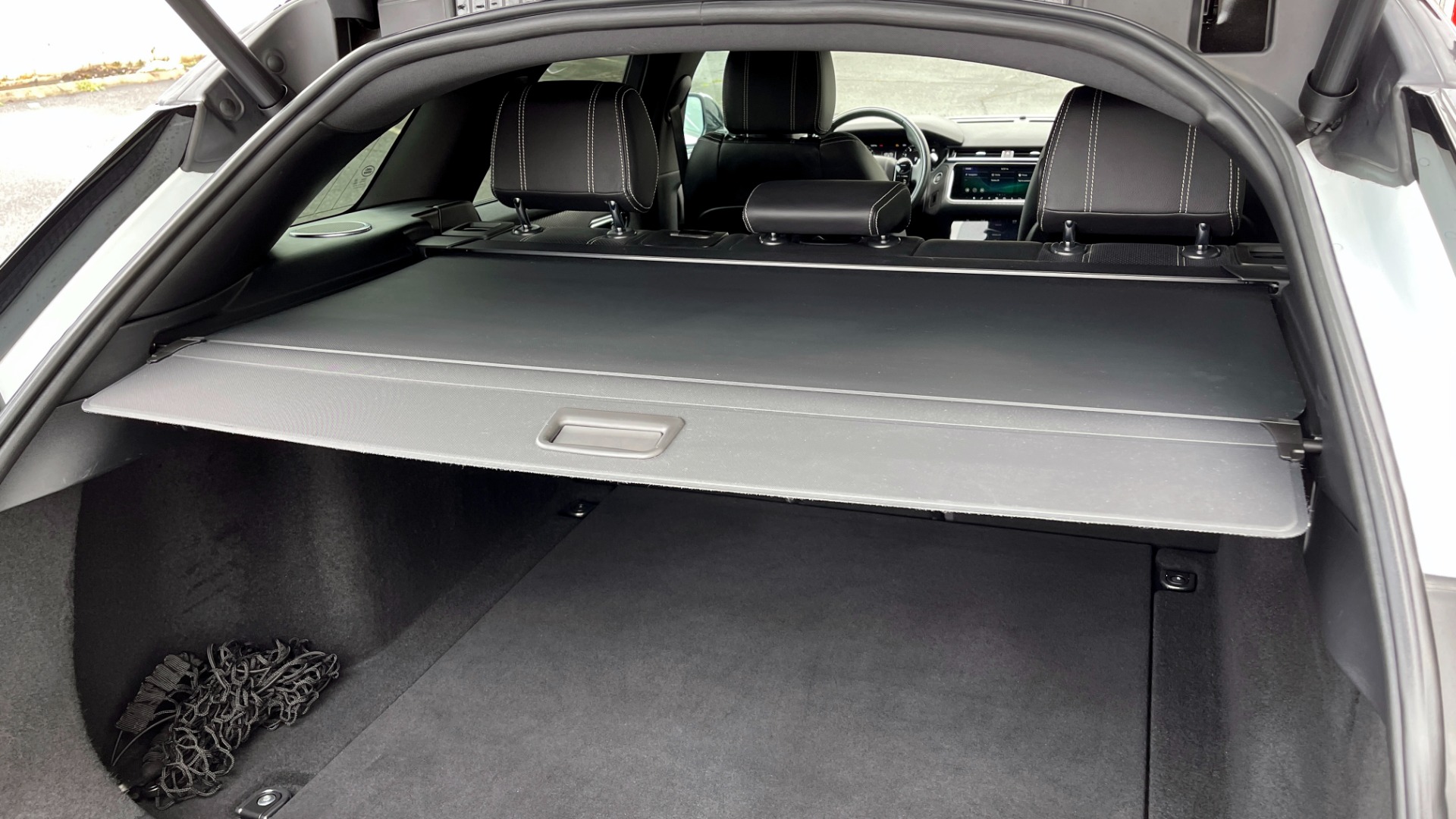 Used 2018 Land Rover RANGE ROVER VELAR R-DYNAMIC SE / NAV / PREM / MERIDIAN / SUNROOF / REARVIEW for sale Sold at Formula Imports in Charlotte NC 28227 23
