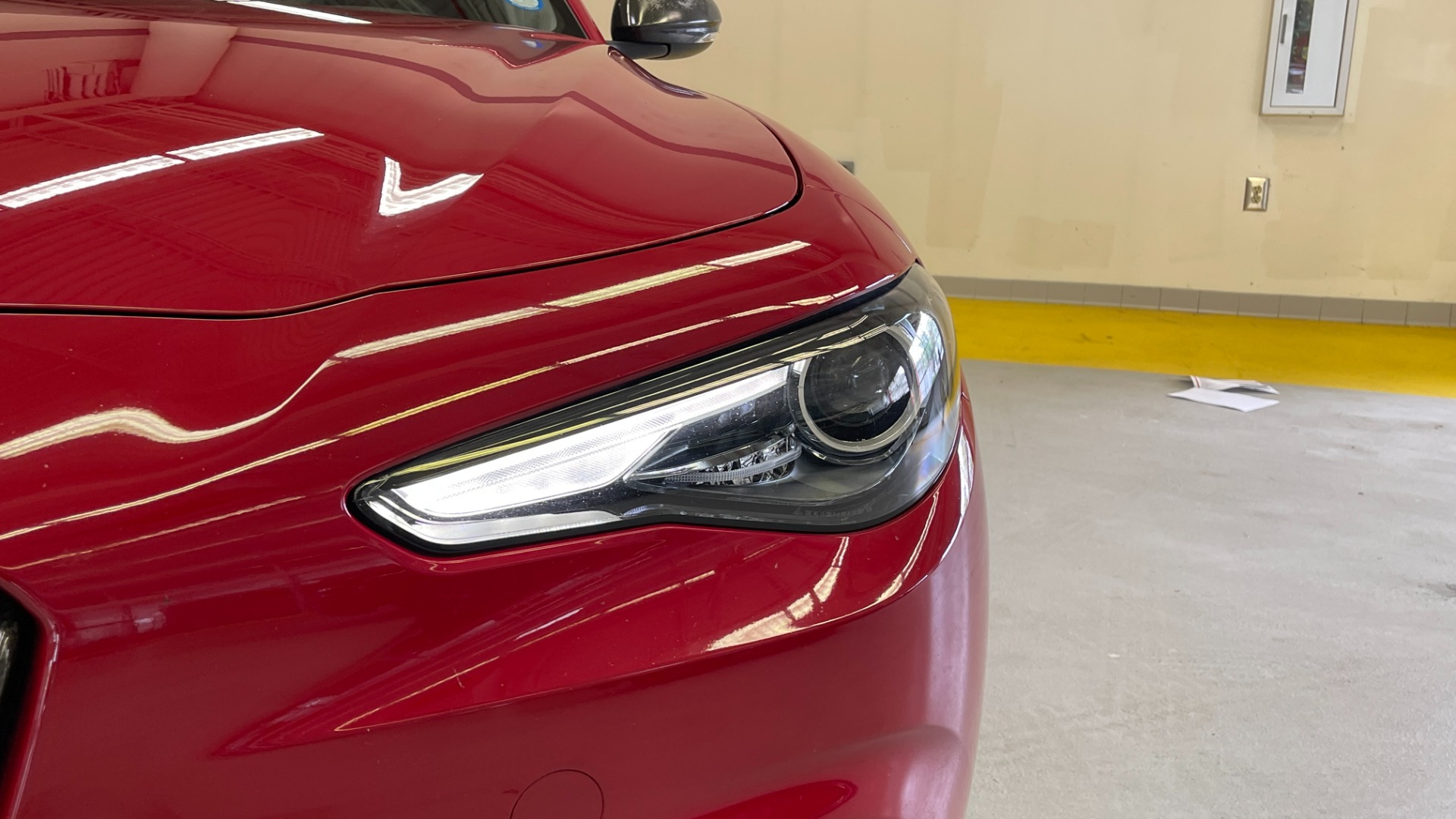 Used 2019 Alfa Romeo GIULIA SPORT 2.0L SEDAN / 8-SPD AUTO / KEYLESS-GO / REMOTE START / REARVIEW for sale Sold at Formula Imports in Charlotte NC 28227 14
