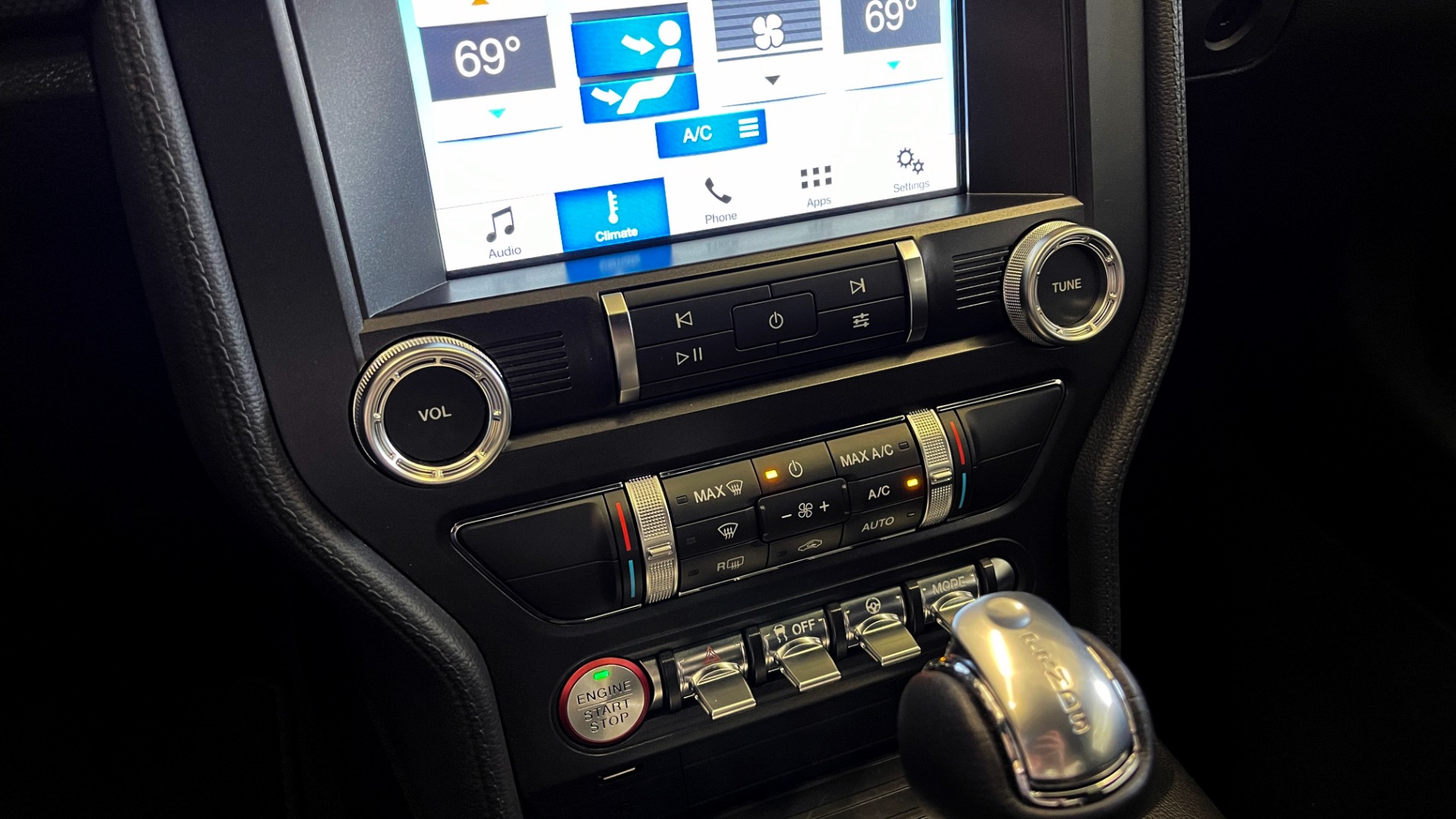Used 2019 Ford Mustang EcoBoost for sale Sold at Formula Imports in Charlotte NC 28227 44
