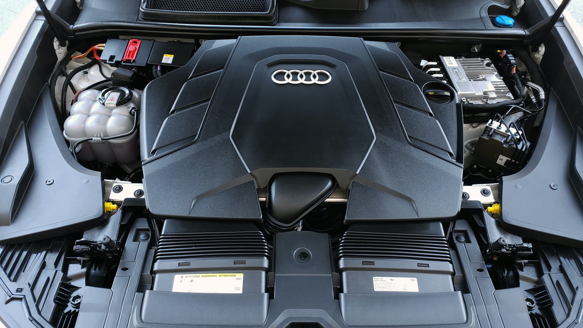 Used 2019 Audi Q8 PRESTIGE S-LINE / LUX PKG / ADAPT CHASSIS / YEAR ONE / CLD WTHR for sale Sold at Formula Imports in Charlotte NC 28227 38