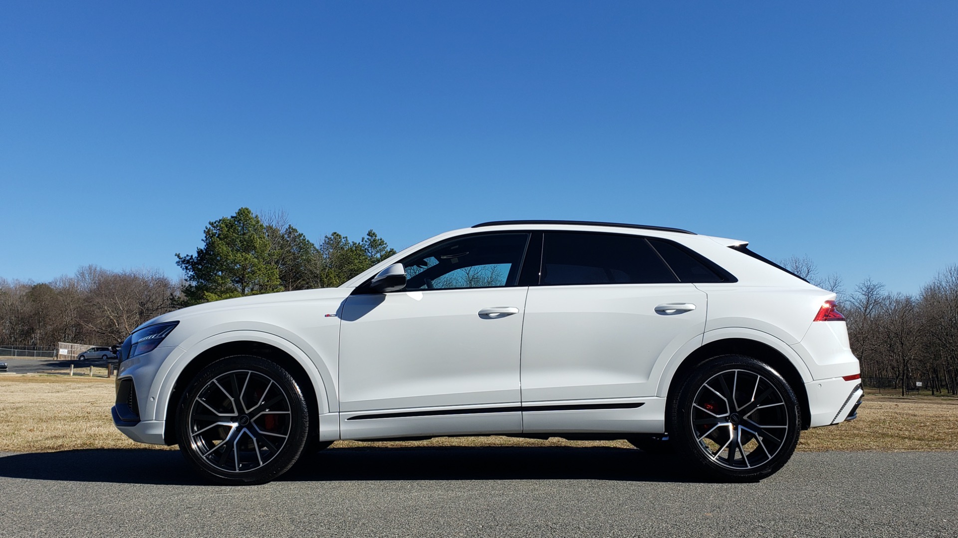 Used 2019 Audi Q8 PRESTIGE S-LINE / LUX PKG / ADAPT CHASSIS / YEAR ONE / CLD WTHR for sale Sold at Formula Imports in Charlotte NC 28227 4