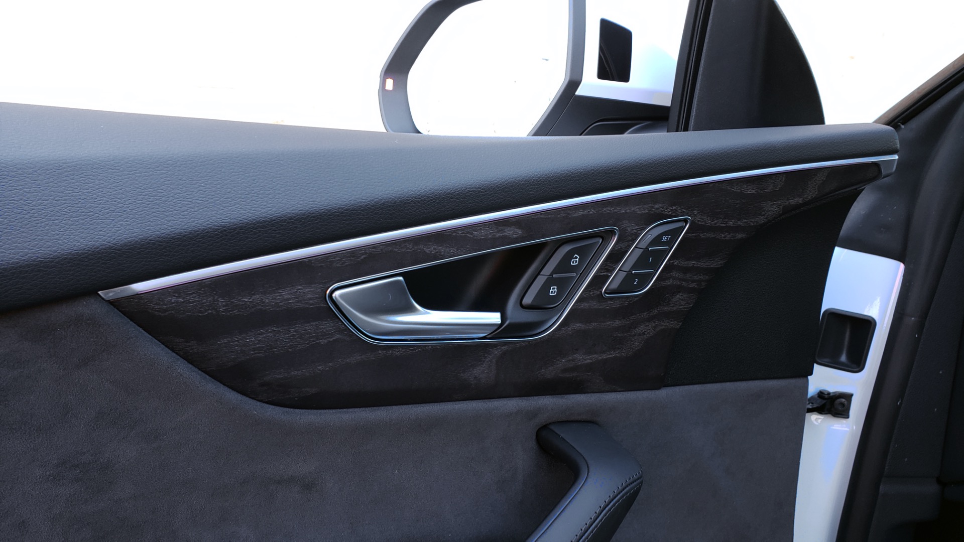 Used 2019 Audi Q8 PRESTIGE S-LINE / LUX PKG / ADAPT CHASSIS / YEAR ONE / CLD WTHR for sale Sold at Formula Imports in Charlotte NC 28227 48