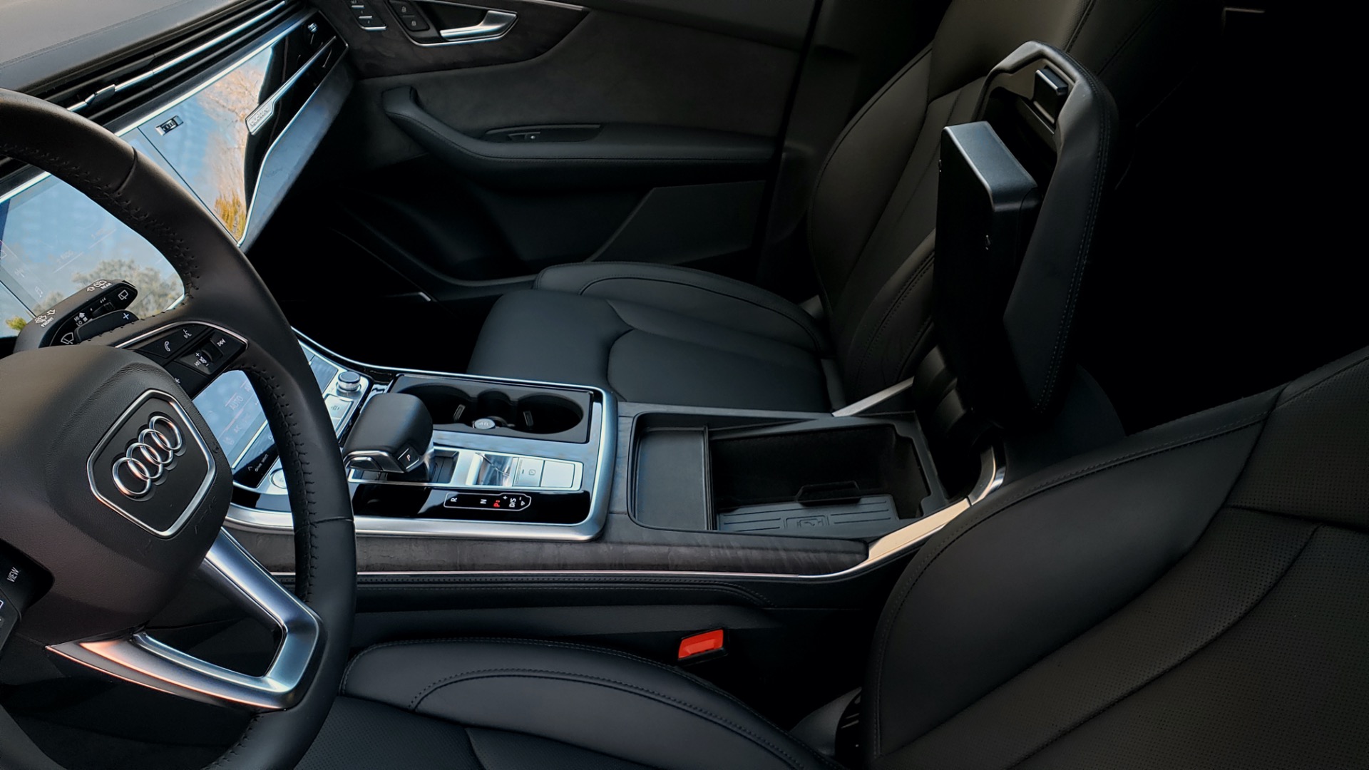 Used 2019 Audi Q8 PRESTIGE S-LINE / LUX PKG / ADAPT CHASSIS / YEAR ONE / CLD WTHR for sale Sold at Formula Imports in Charlotte NC 28227 68