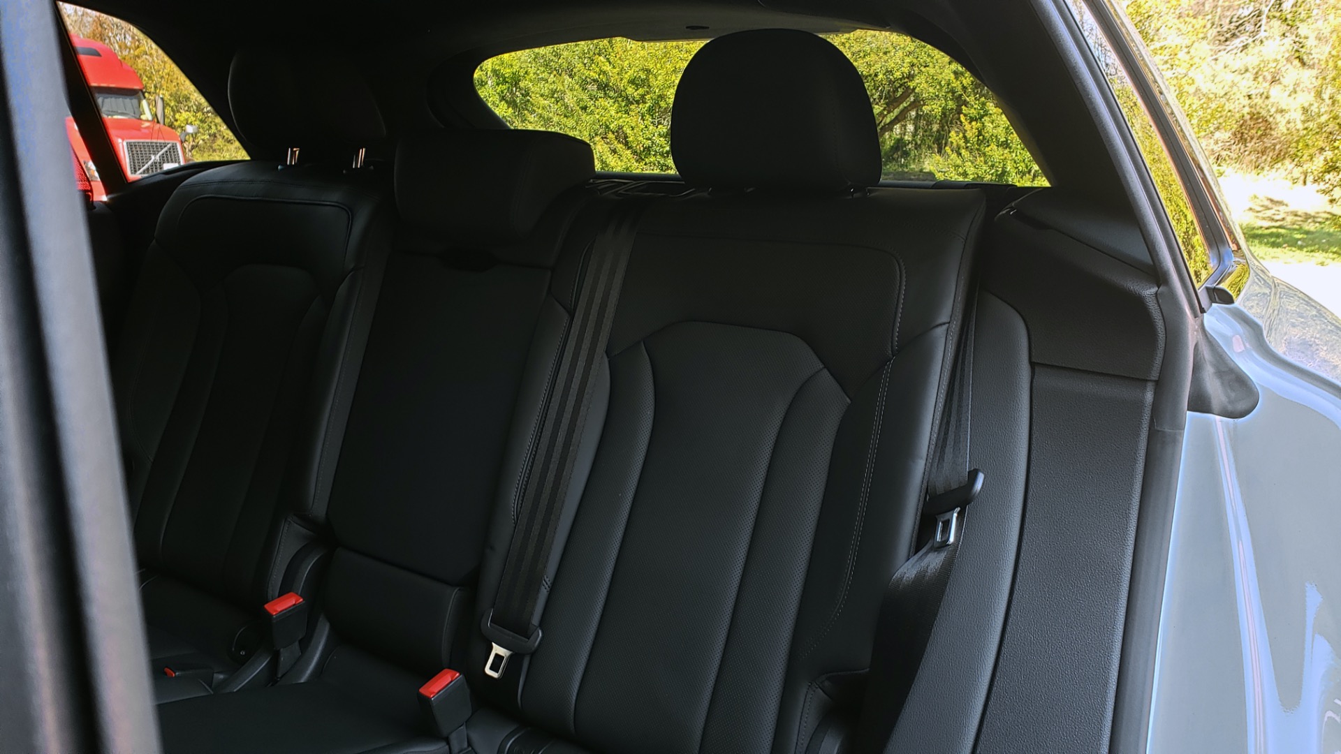 Used 2019 Audi Q8 PRESTIGE S-LINE / LUX PKG / ADAPT CHASSIS / YEAR ONE / CLD WTHR for sale Sold at Formula Imports in Charlotte NC 28227 77