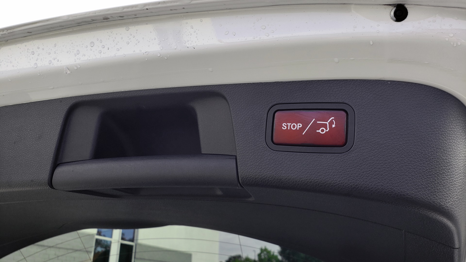 Used 2018 Mercedes-Benz GLA 250 SUV / PANO-ROOF / HTD STS / BSA / APPLE CARPLAY / REARVIEW for sale Sold at Formula Imports in Charlotte NC 28227 21