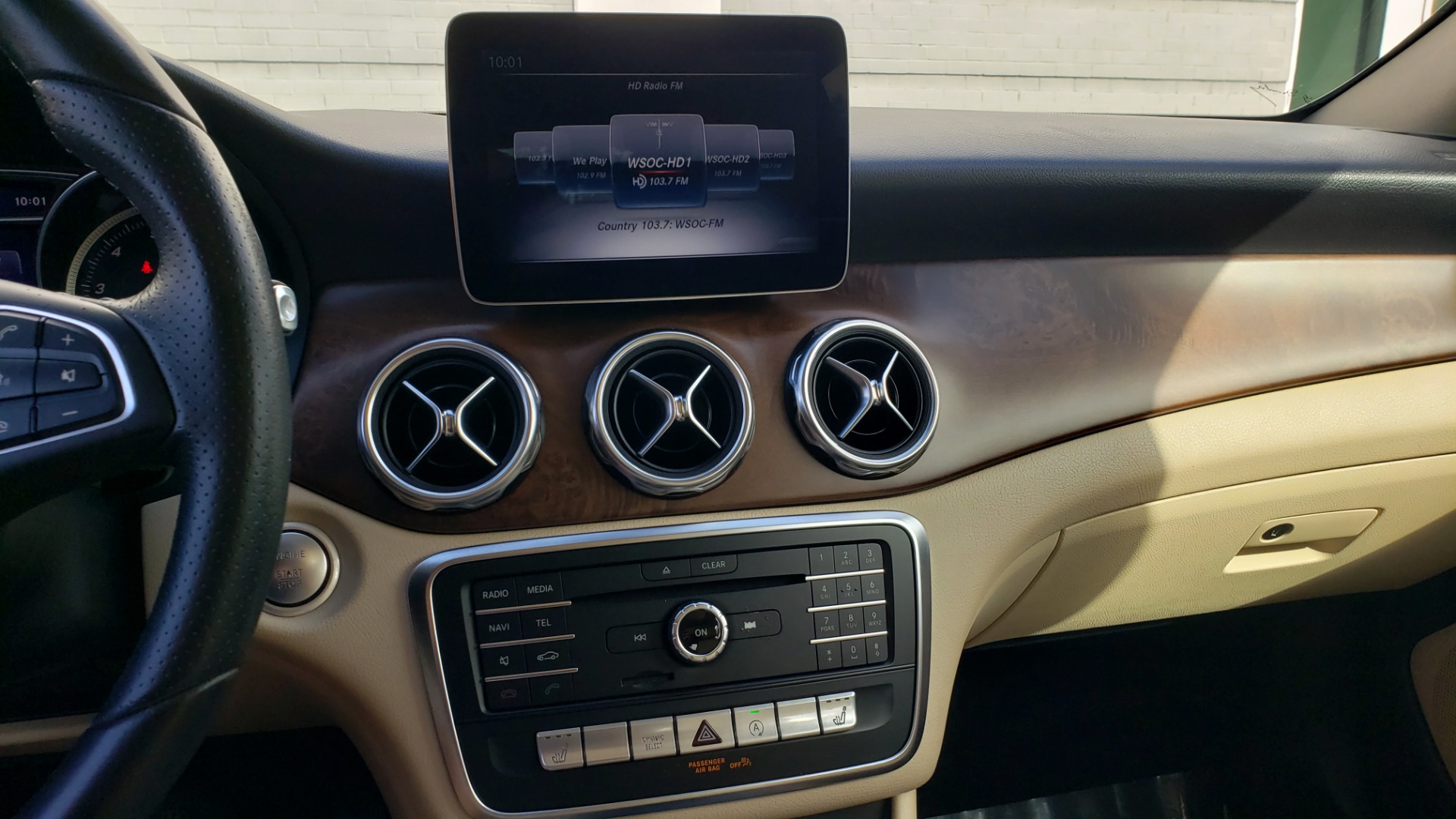 Used 2018 Mercedes-Benz GLA 250 SUV / PANO-ROOF / HTD STS / BSA / APPLE CARPLAY / REARVIEW for sale Sold at Formula Imports in Charlotte NC 28227 46