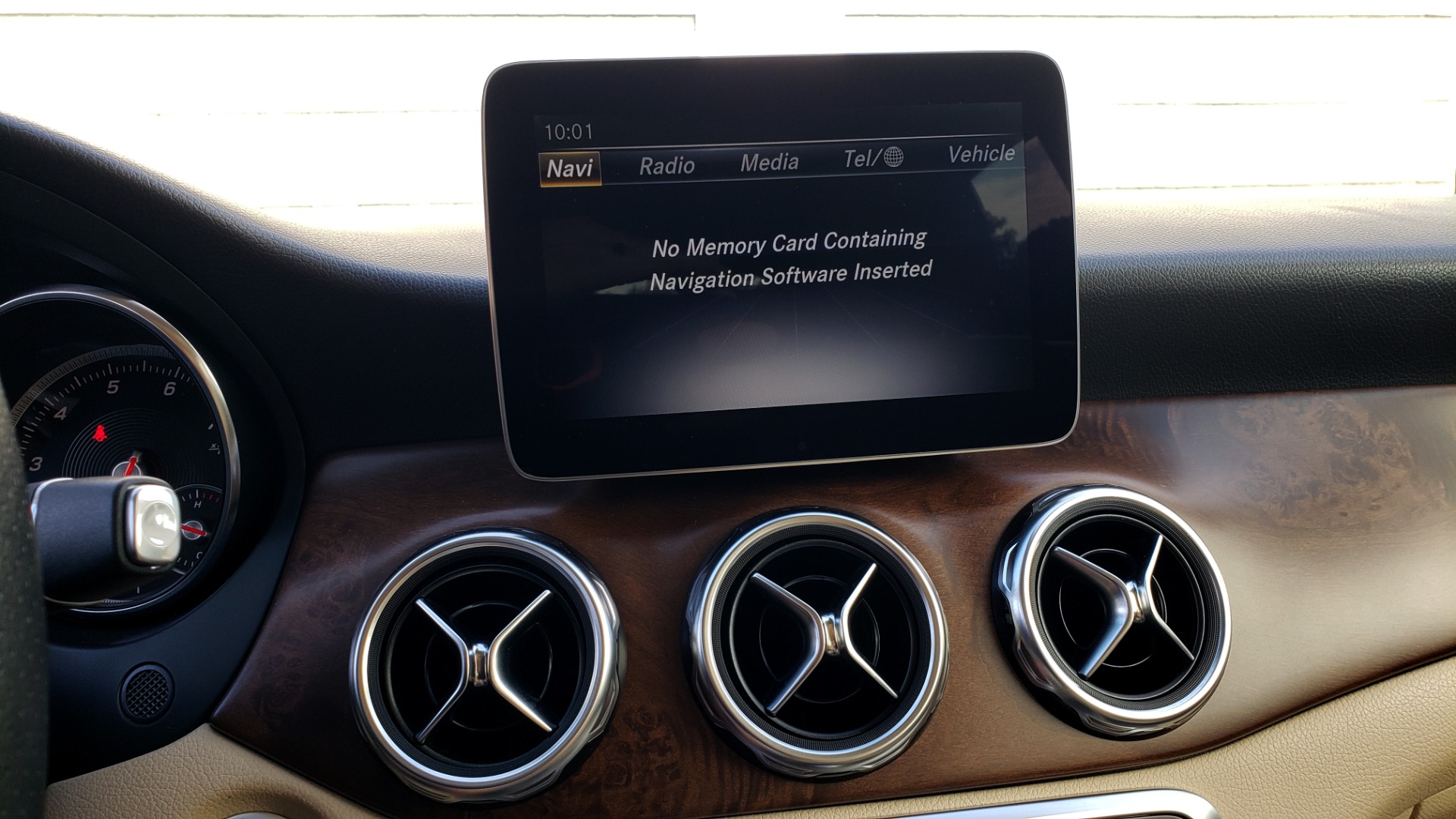 Used 2018 Mercedes-Benz GLA 250 SUV / PANO-ROOF / HTD STS / BSA / APPLE CARPLAY / REARVIEW for sale Sold at Formula Imports in Charlotte NC 28227 50