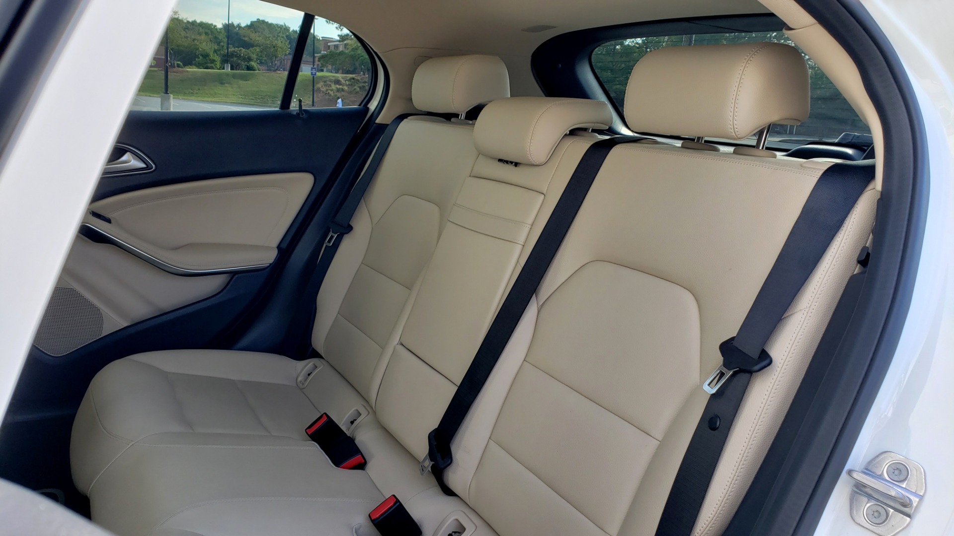 Used 2018 Mercedes-Benz GLA 250 SUV / PANO-ROOF / HTD STS / BSA / APPLE CARPLAY / REARVIEW for sale Sold at Formula Imports in Charlotte NC 28227 64