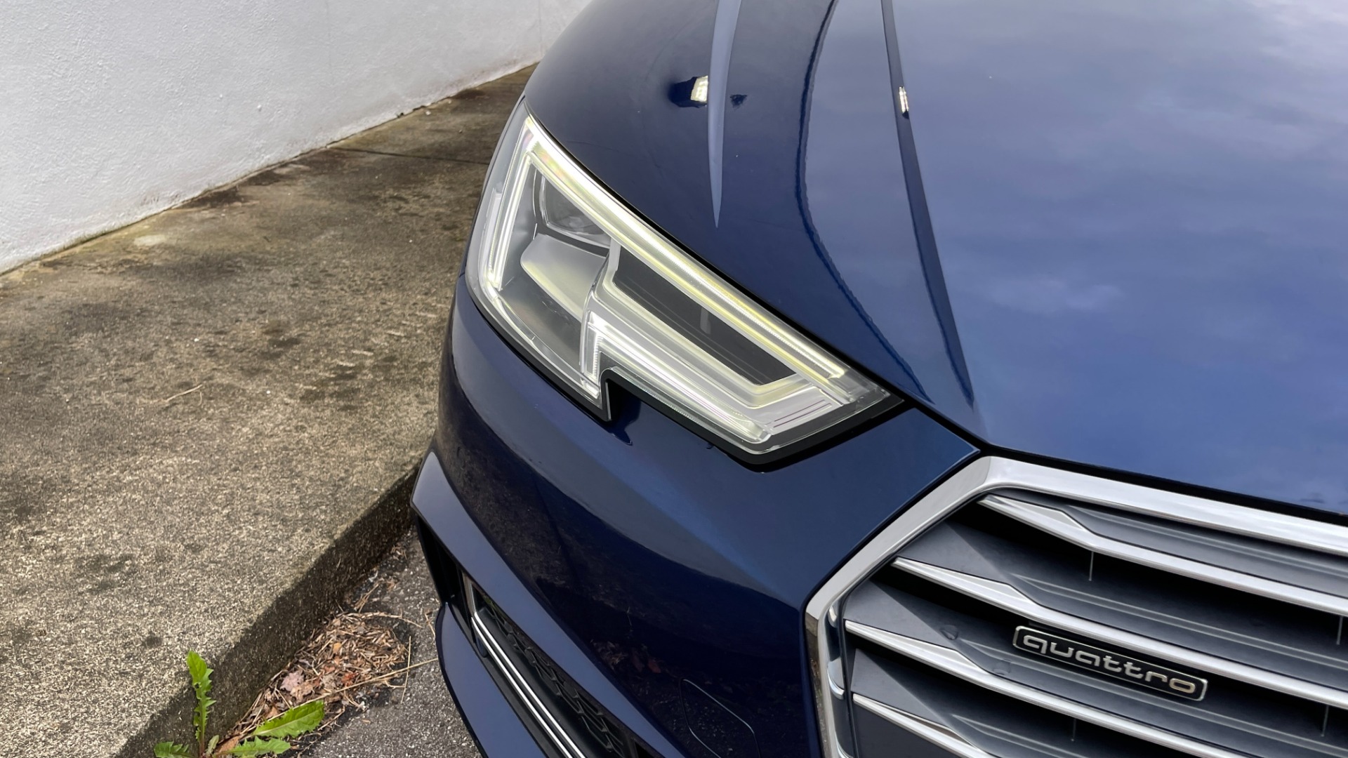 Used 2018 Audi A4 PREMIUM PLUS 2.0T / SUNROOF / CLD WTHR / B&O SND / REARVIEW for sale Sold at Formula Imports in Charlotte NC 28227 12