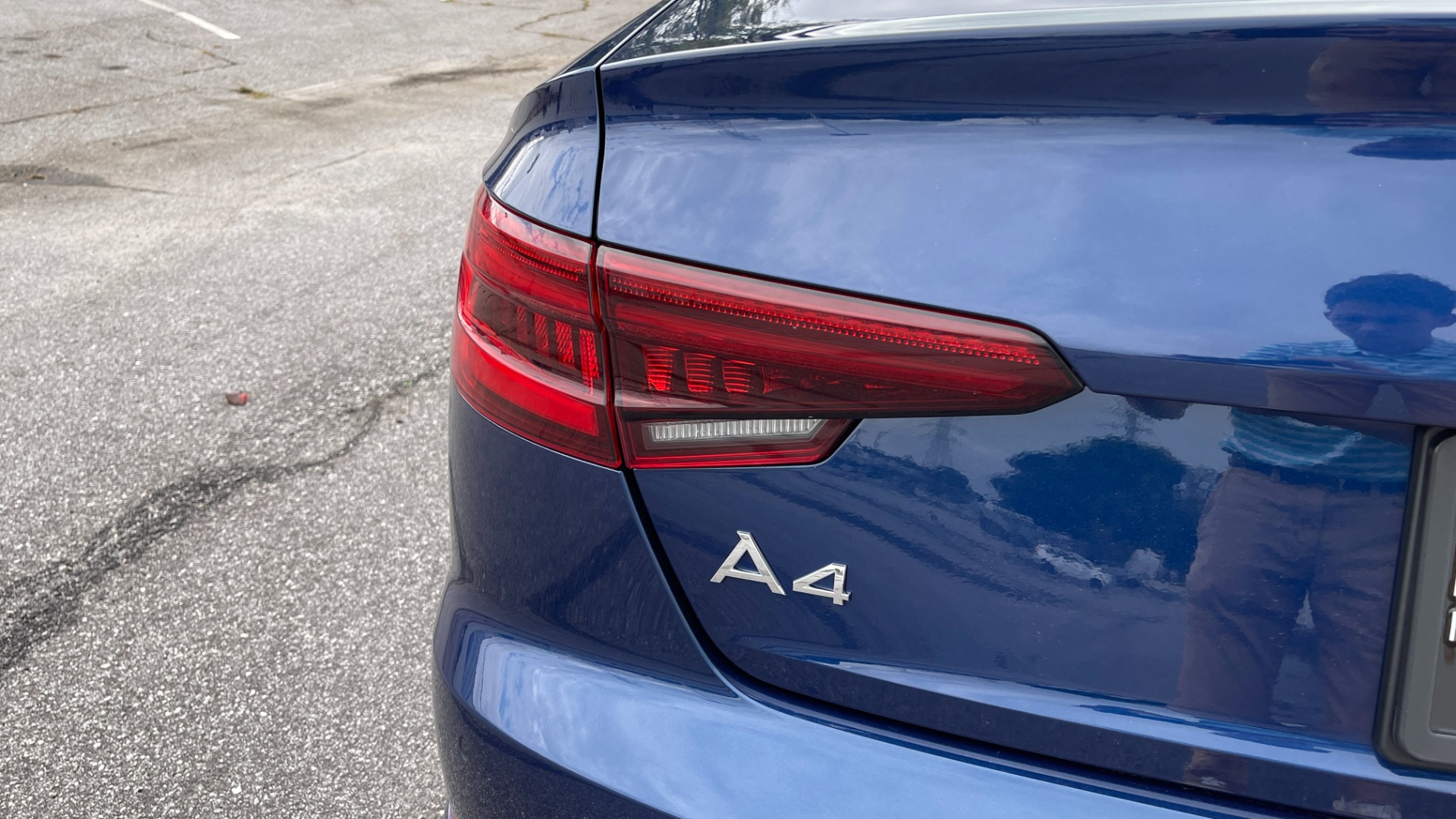 Used 2018 Audi A4 PREMIUM PLUS 2.0T / SUNROOF / CLD WTHR / B&O SND / REARVIEW for sale Sold at Formula Imports in Charlotte NC 28227 15