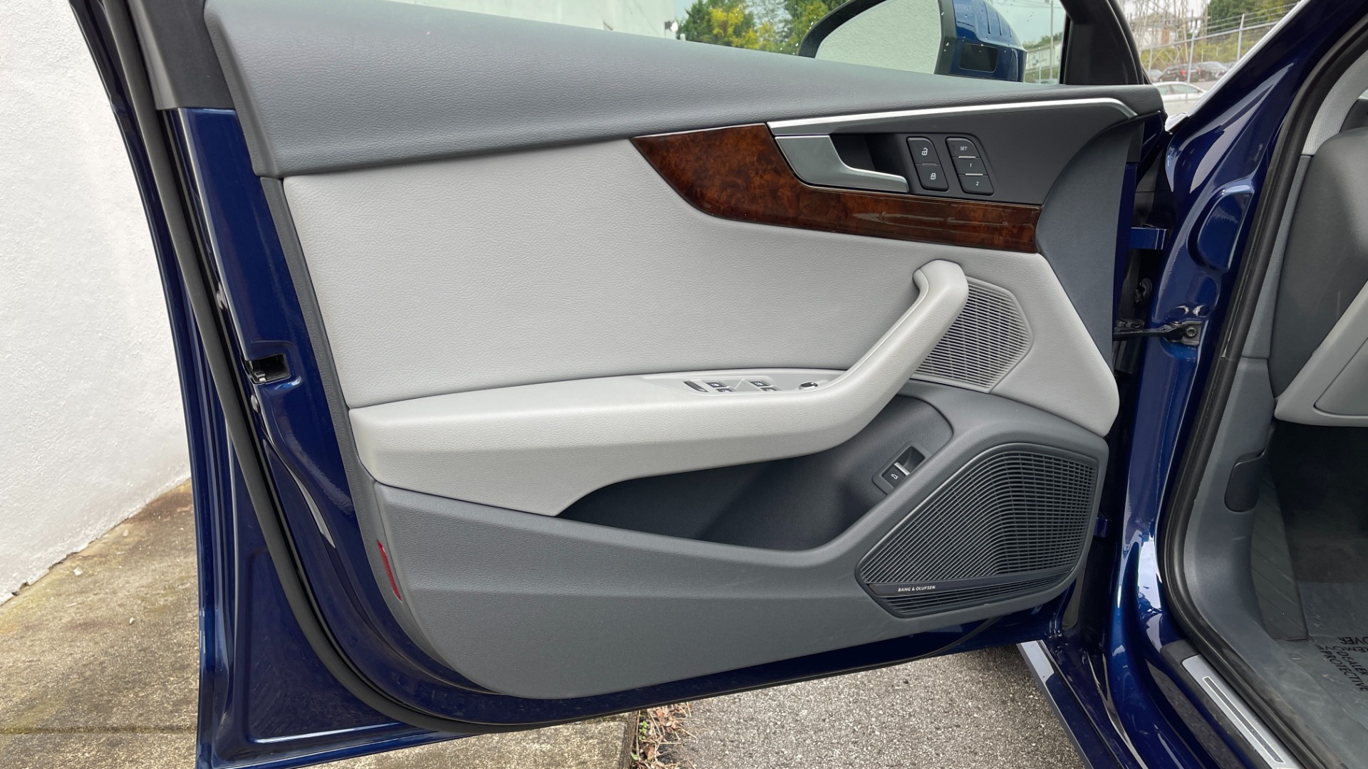 Used 2018 Audi A4 PREMIUM PLUS 2.0T / SUNROOF / CLD WTHR / B&O SND / REARVIEW for sale Sold at Formula Imports in Charlotte NC 28227 20