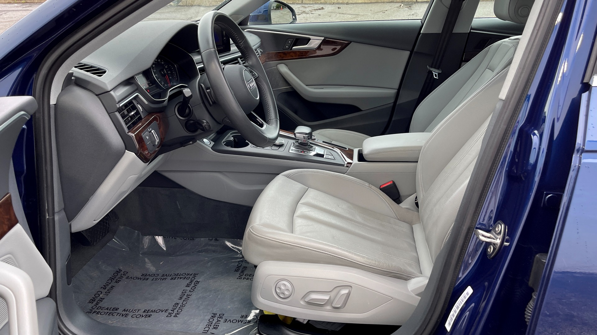 Used 2018 Audi A4 PREMIUM PLUS 2.0T / SUNROOF / CLD WTHR / B&O SND / REARVIEW for sale Sold at Formula Imports in Charlotte NC 28227 29