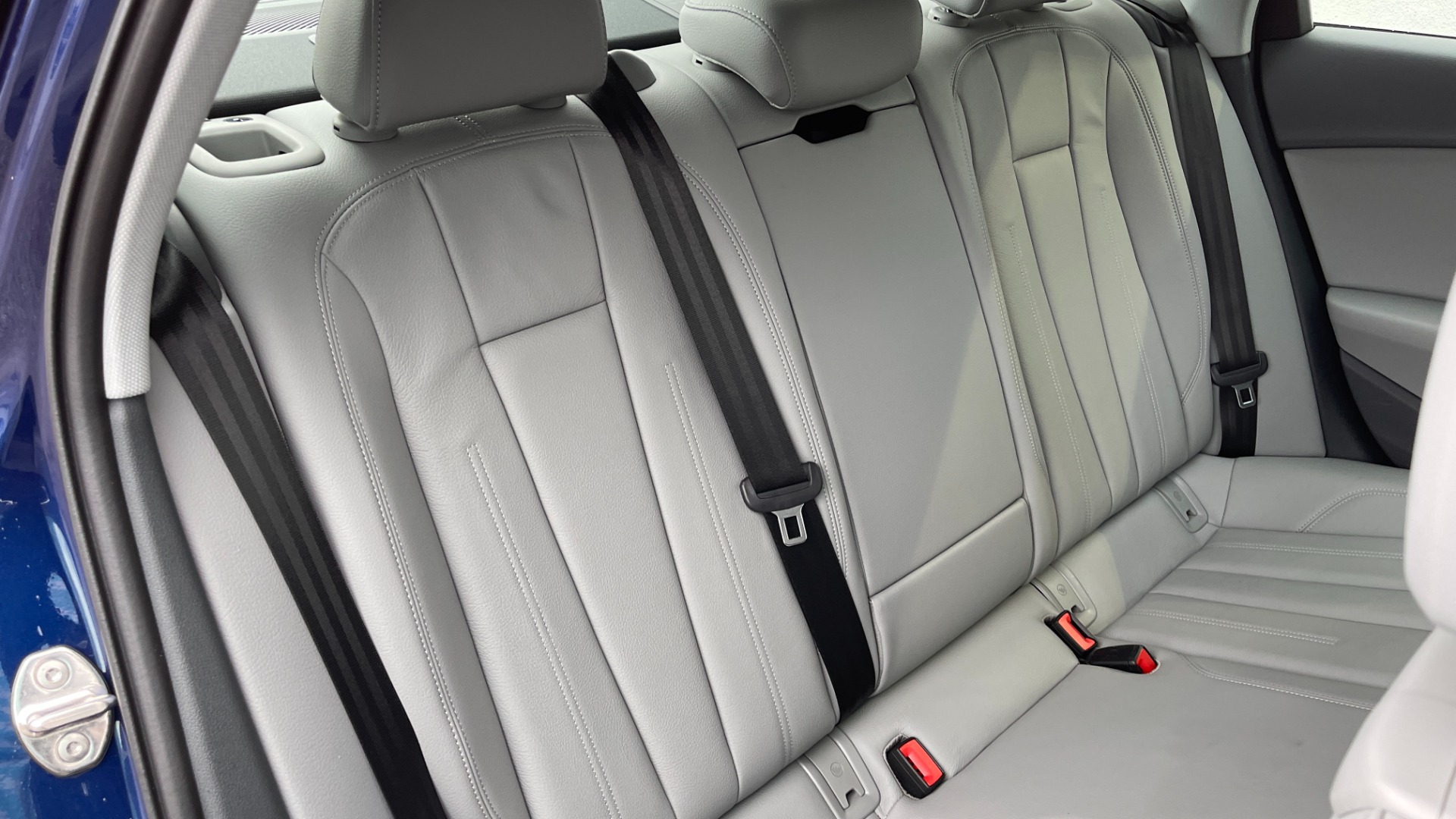 Used 2018 Audi A4 PREMIUM PLUS 2.0T / SUNROOF / CLD WTHR / B&O SND / REARVIEW for sale Sold at Formula Imports in Charlotte NC 28227 33