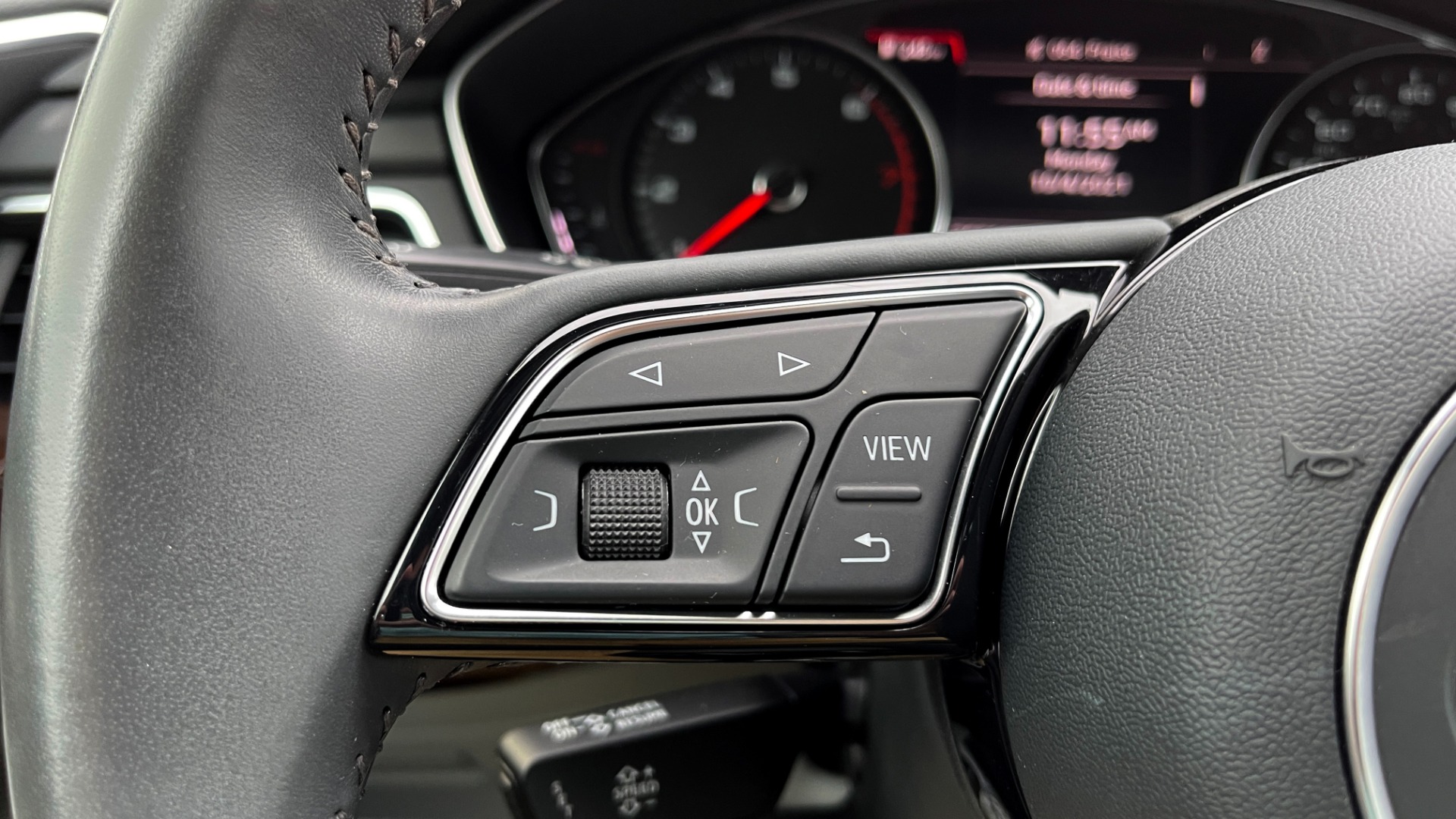 Used 2018 Audi A4 PREMIUM PLUS 2.0T / SUNROOF / CLD WTHR / B&O SND / REARVIEW for sale Sold at Formula Imports in Charlotte NC 28227 39