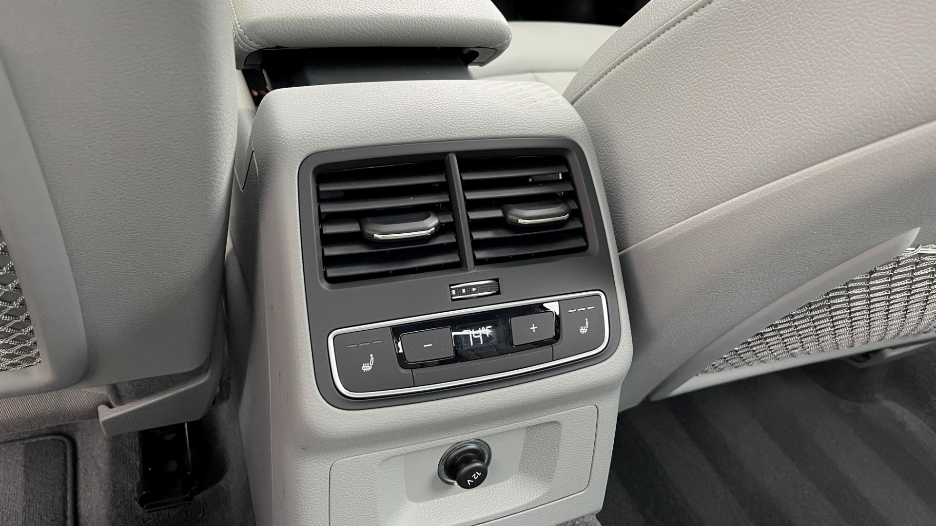 Used 2018 Audi A4 PREMIUM PLUS 2.0T / SUNROOF / CLD WTHR / B&O SND / REARVIEW for sale Sold at Formula Imports in Charlotte NC 28227 53