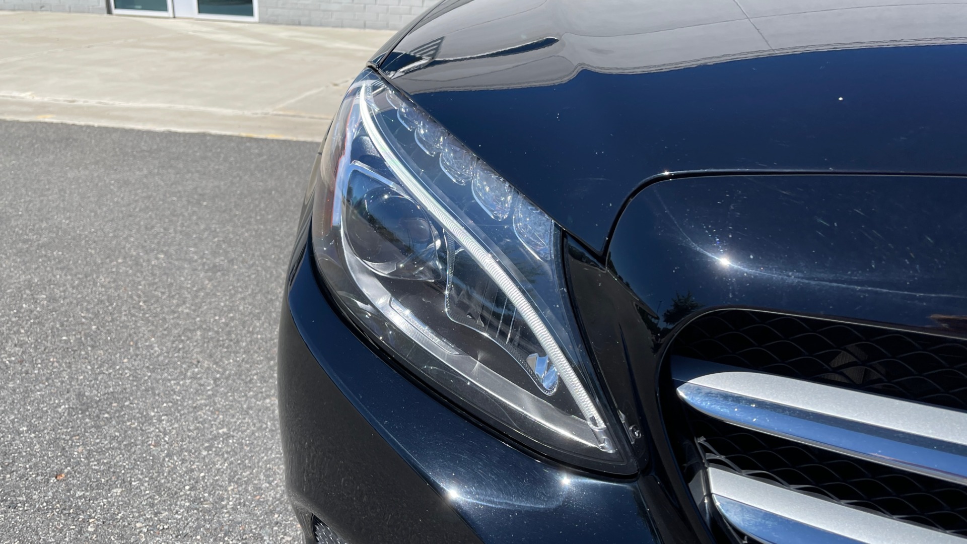Used 2018 Mercedes-Benz C-CLASS C 300 PREMIUM / APPLE CARPLAY / SUNROOF / REARVIEW for sale Sold at Formula Imports in Charlotte NC 28227 11