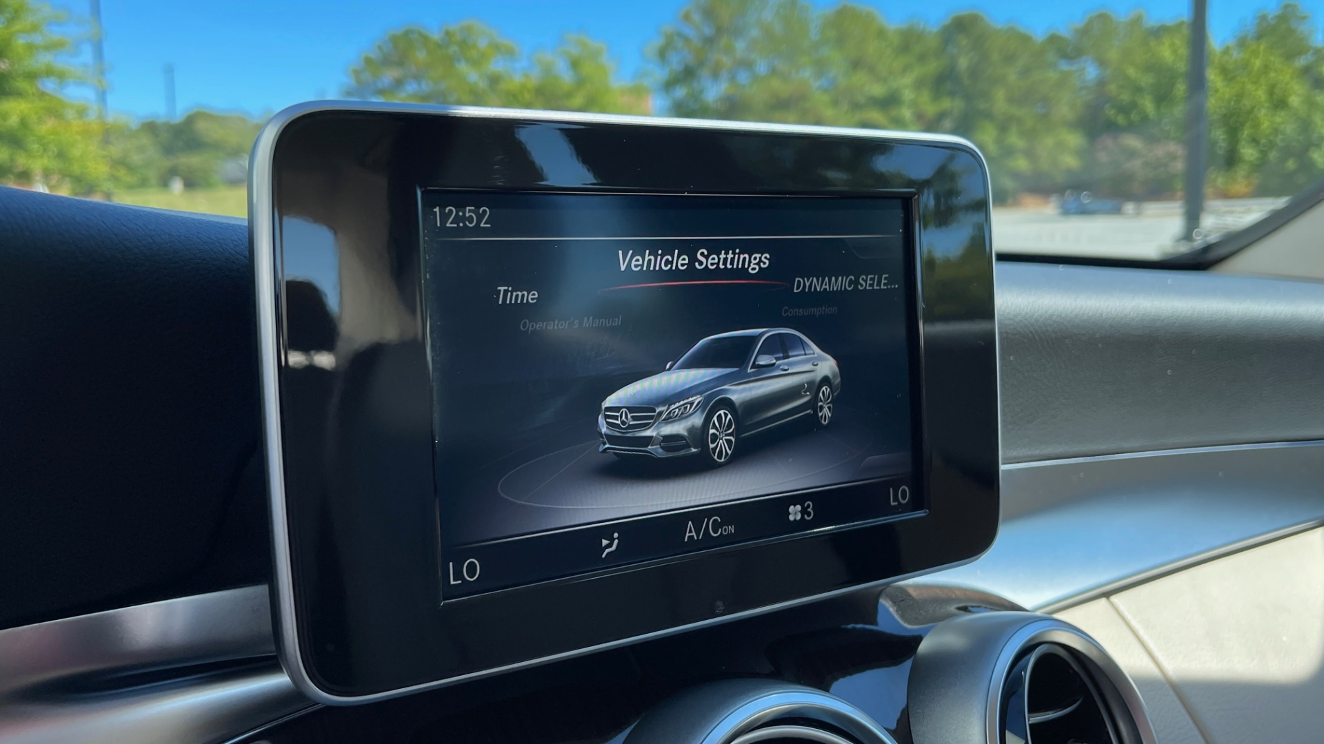 Used 2018 Mercedes-Benz C-CLASS C 300 PREMIUM / APPLE CARPLAY / SUNROOF / REARVIEW for sale Sold at Formula Imports in Charlotte NC 28227 36