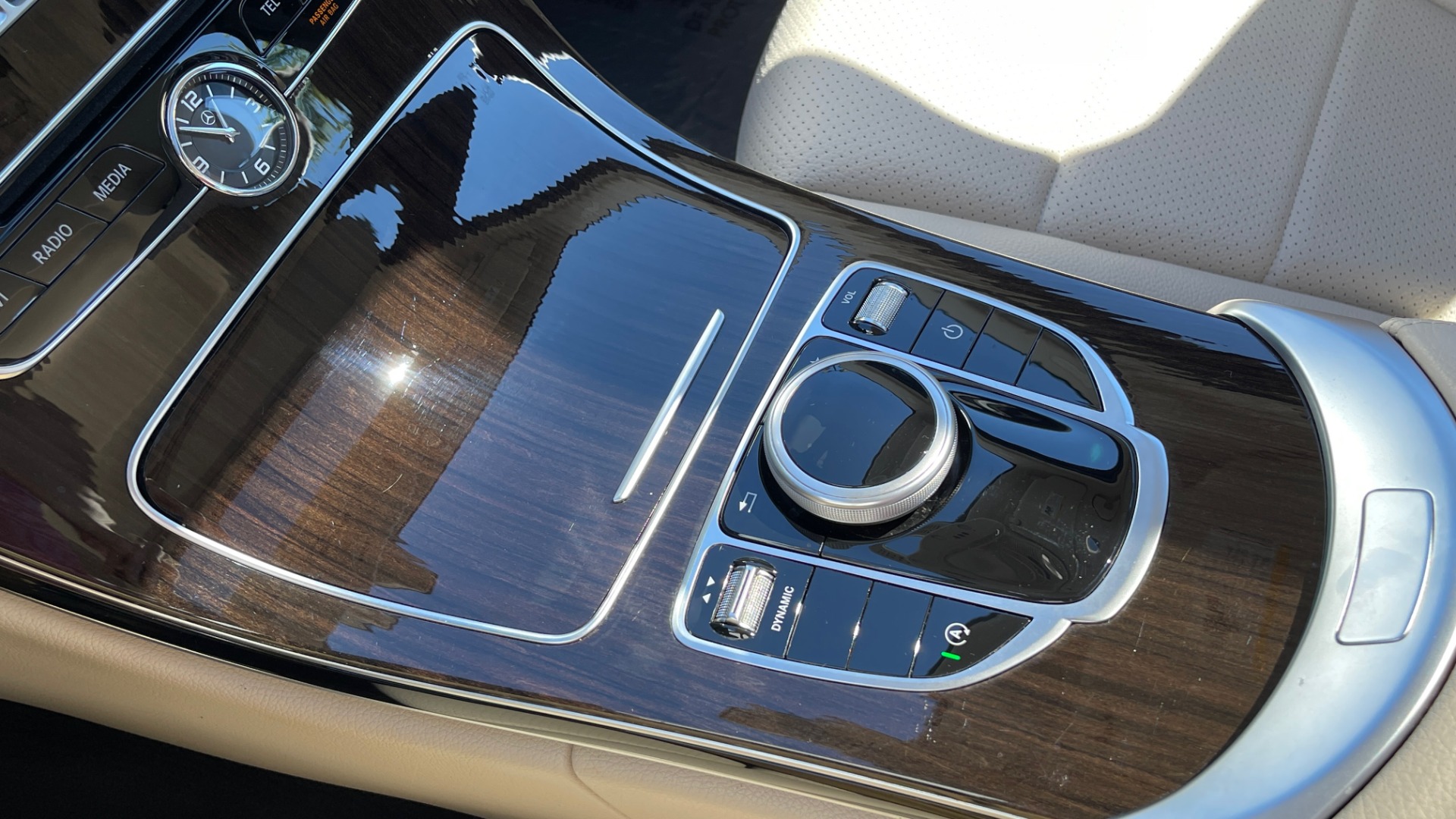 Used 2018 Mercedes-Benz C-CLASS C 300 PREMIUM / APPLE CARPLAY / SUNROOF / REARVIEW for sale Sold at Formula Imports in Charlotte NC 28227 41