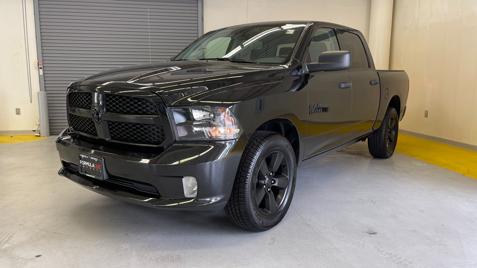 Used 2018 Ram 1500 EXPRESS CREWCAB 4X4 / 3.6L V6 / 8-SPD AUTO / REARVIEW for sale $36,495 at Formula Imports in Charlotte NC 28227 4