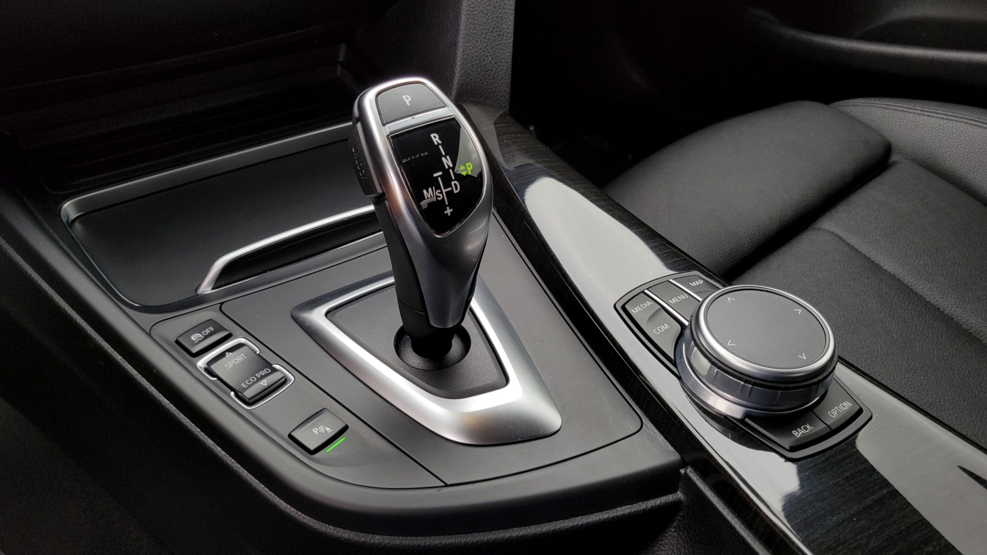 Used 2019 BMW 4 SERIES 430I COUPE / CONVENIENCE PKG / DRVR ASST / HTD STS / REARVIEW for sale $31,395 at Formula Imports in Charlotte NC 28227 59