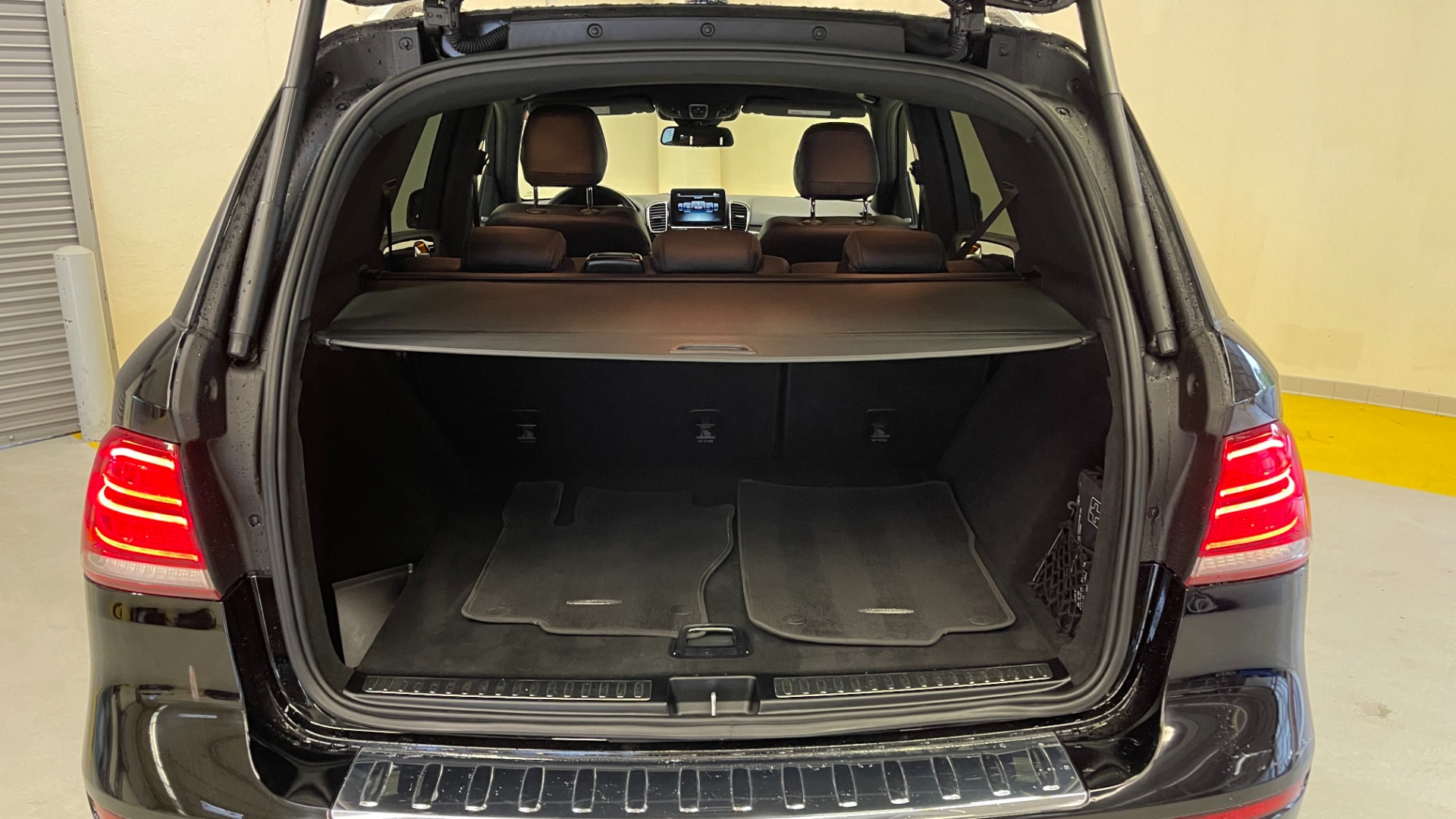Used 2018 Mercedes-Benz GLE 350 4MATIC / PREMIUM / PRK ASST / H/K SND / KEYLESS-GO / REARVIEW for sale Sold at Formula Imports in Charlotte NC 28227 21